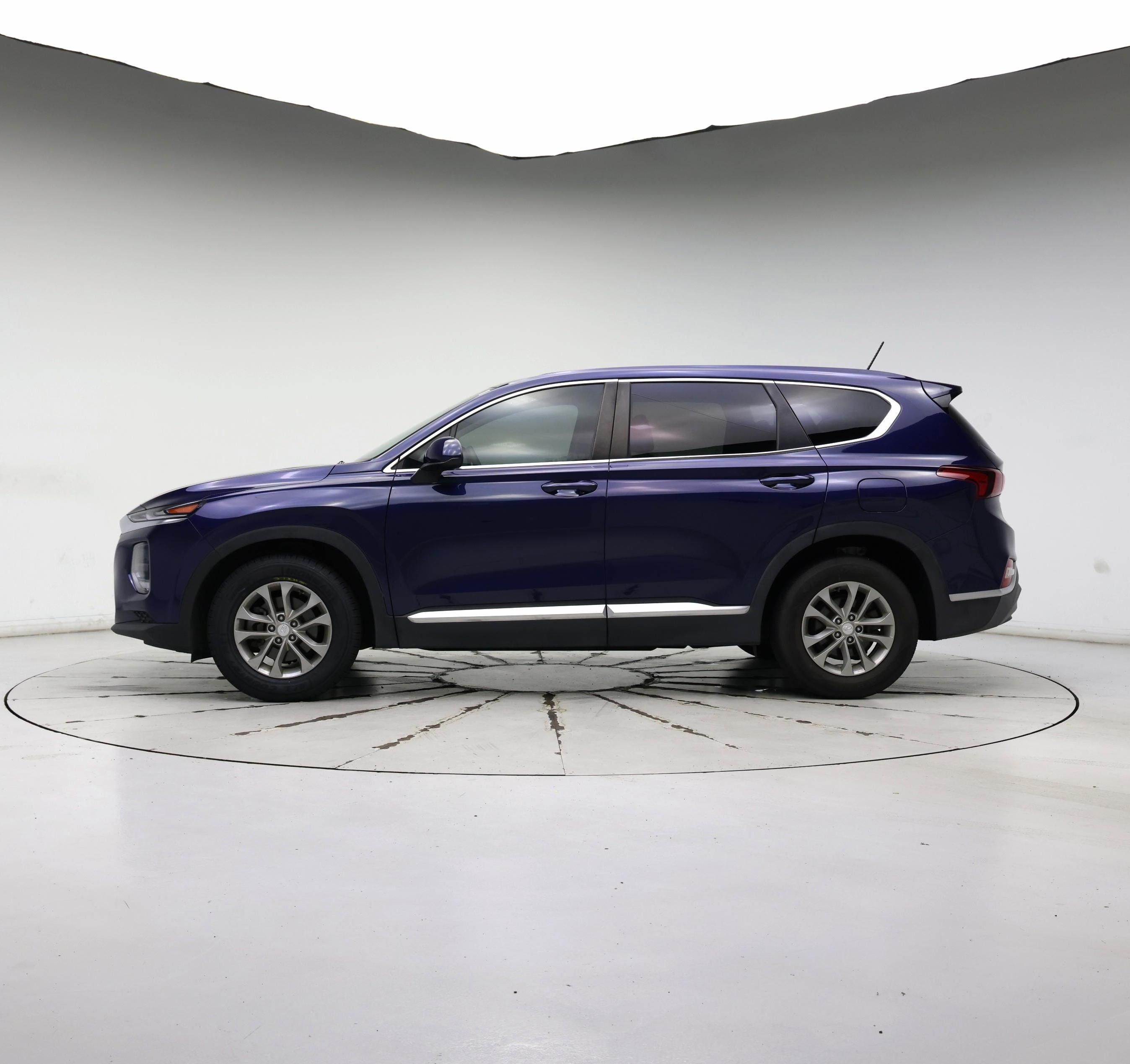 Thumbnail: 2020 Hyundai Santa Fe - 3