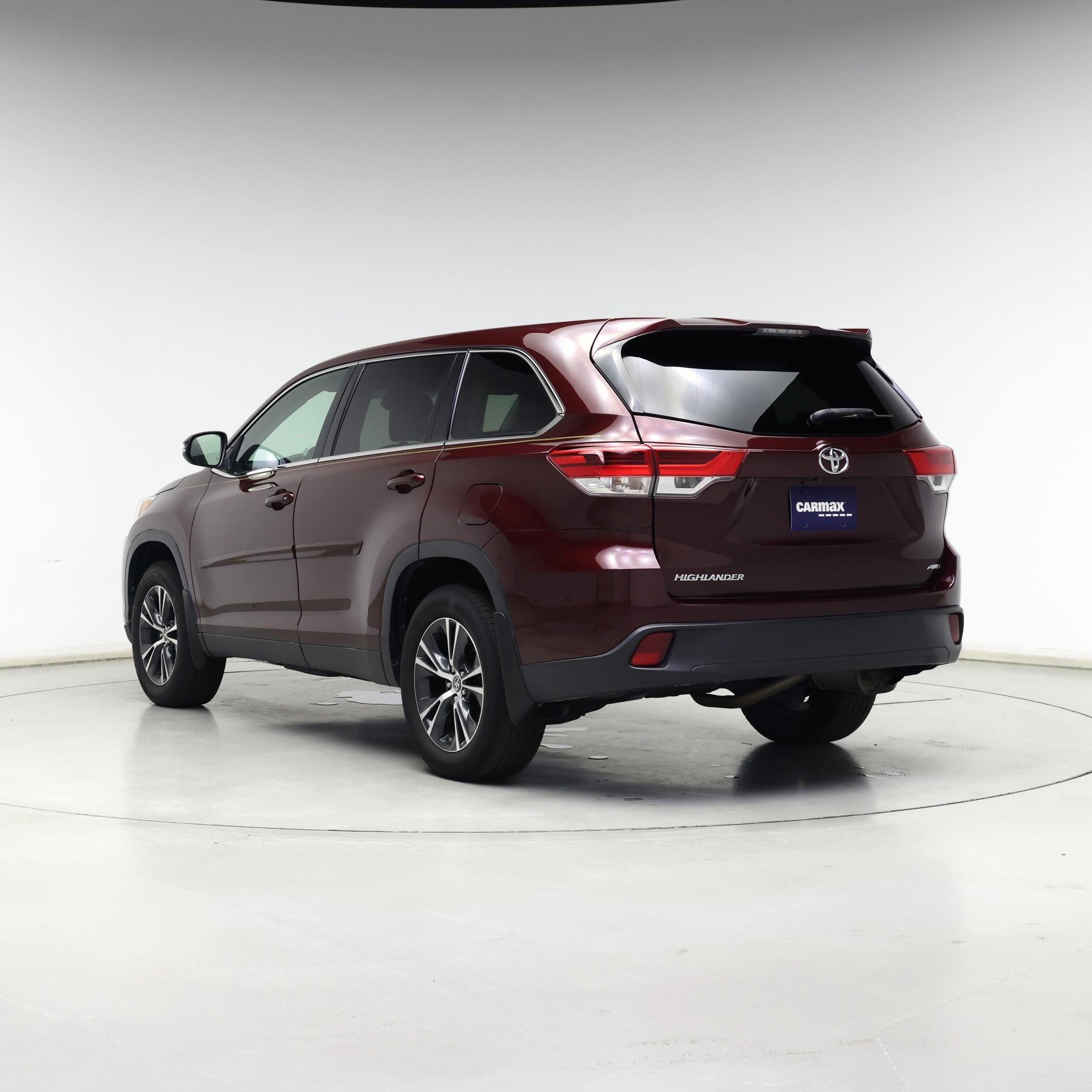 Thumbnail: 2019 Toyota Highlander - 2
