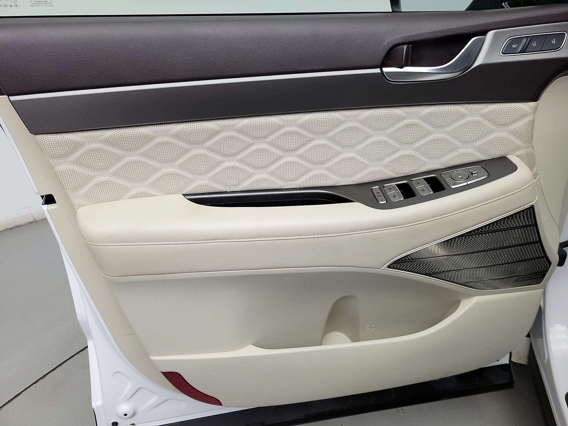 Thumbnail: 2021 Hyundai Palisade - 12