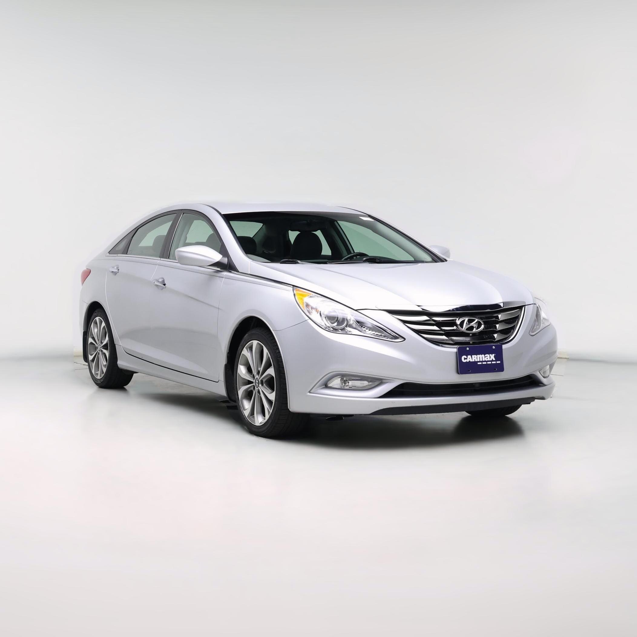 Thumbnail: 2013 Hyundai Sonata - 1
