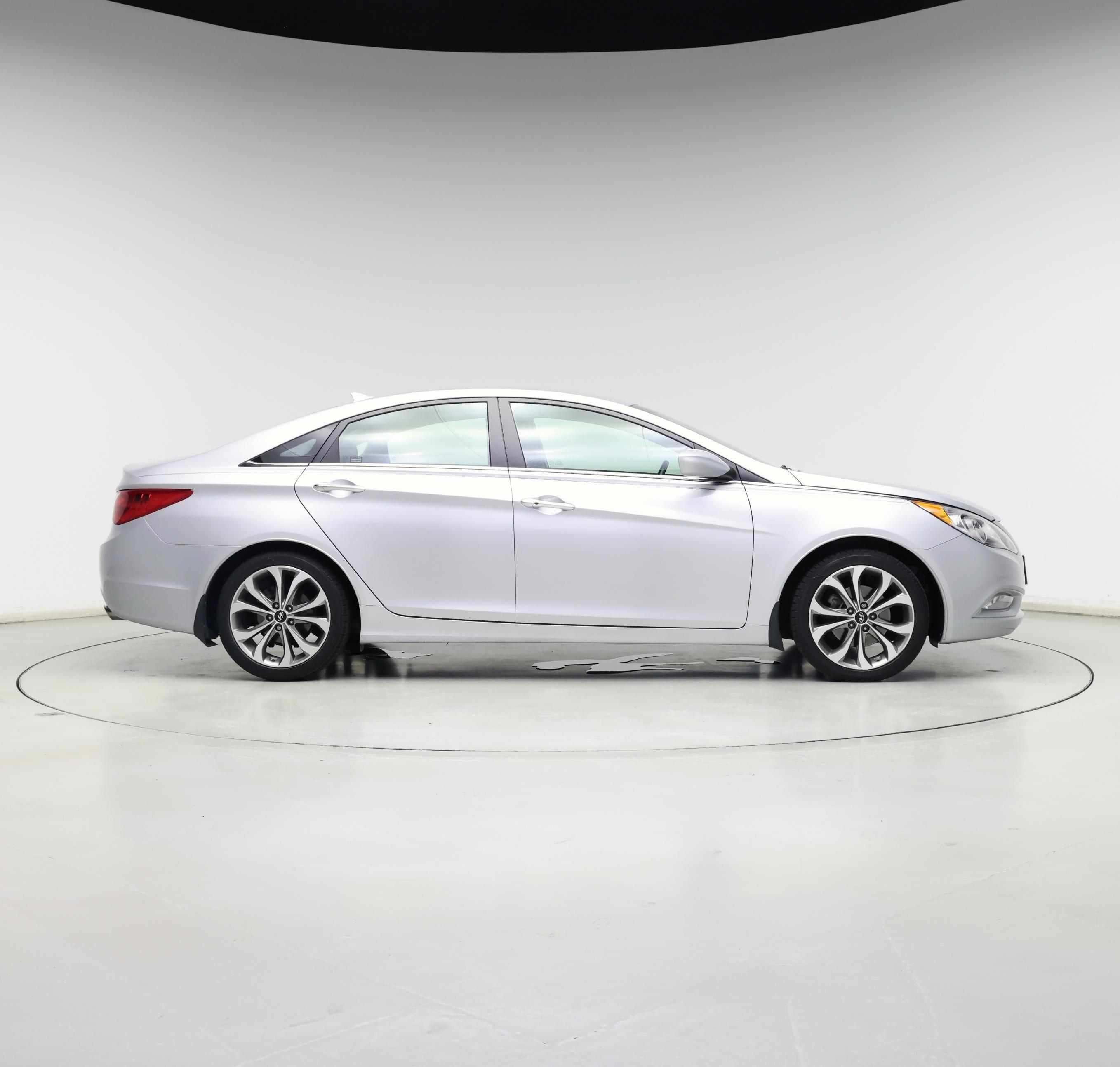 Thumbnail: 2013 Hyundai Sonata - 7