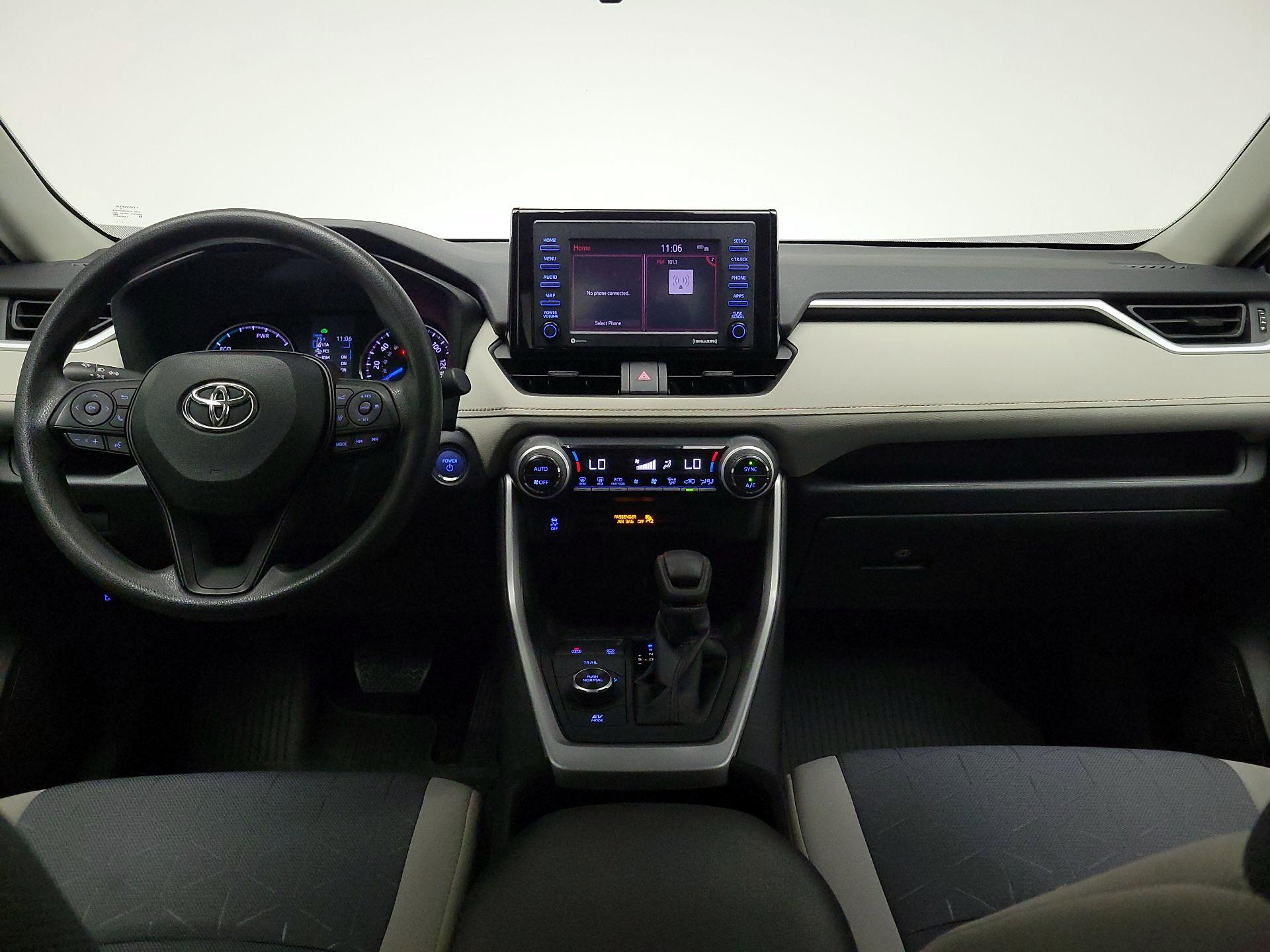 Thumbnail: 2022 Toyota RAV4 - 9