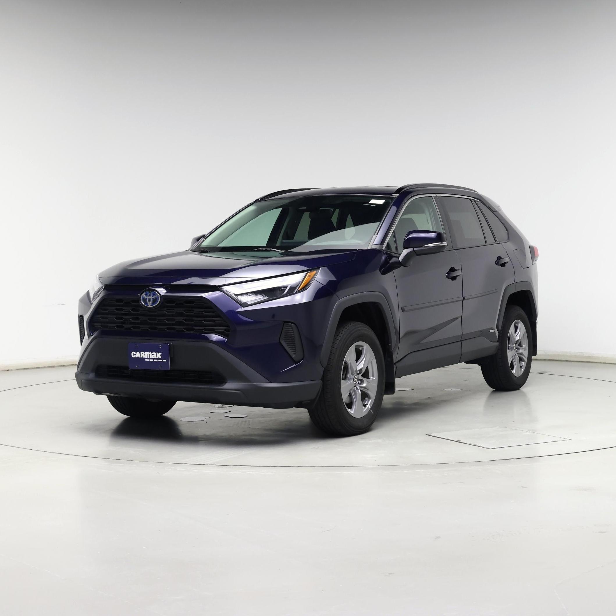 Thumbnail: 2022 Toyota RAV4 - 4