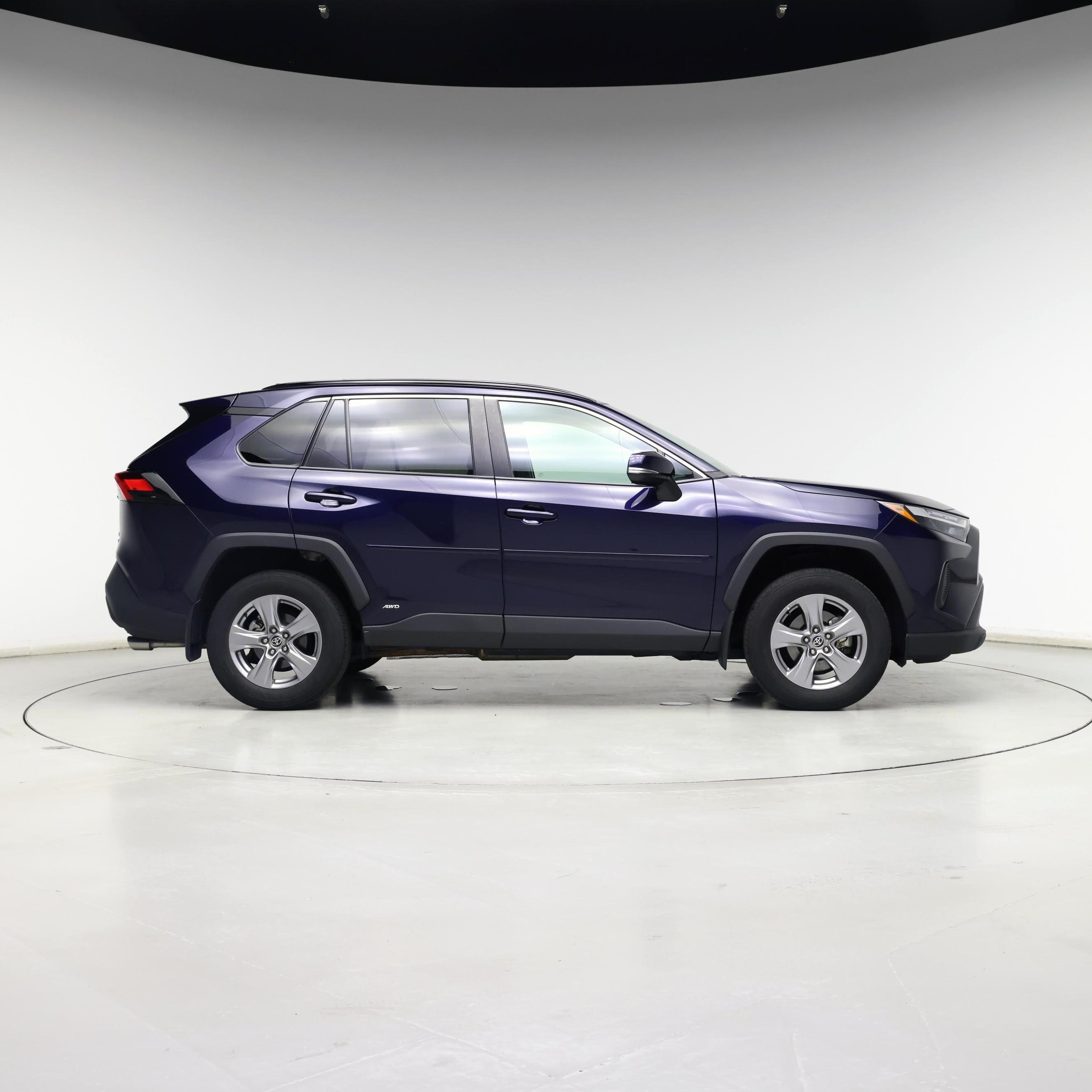 Thumbnail: 2022 Toyota RAV4 - 7