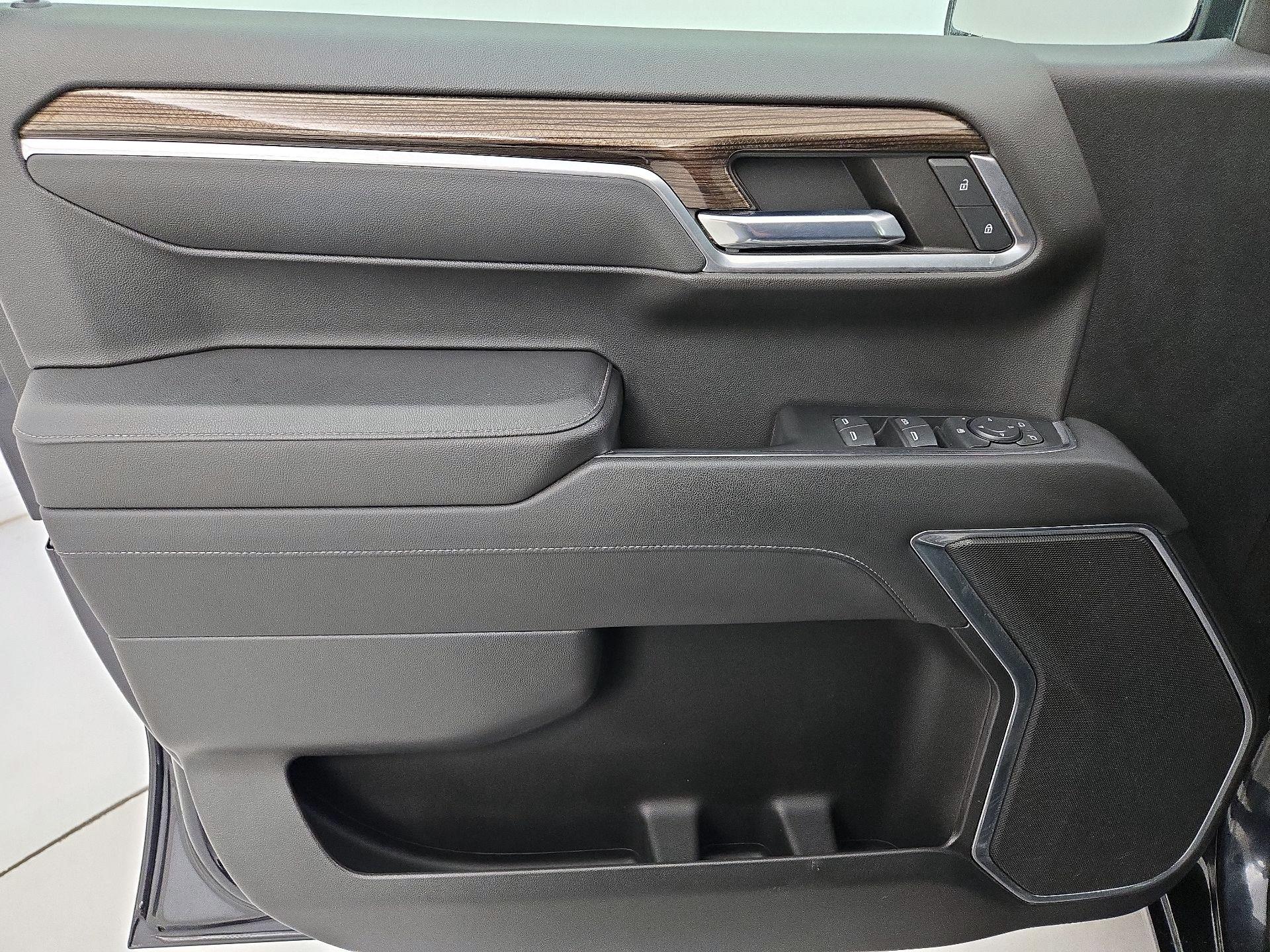 Thumbnail: 2022 Chevrolet Silverado 1500 - 12