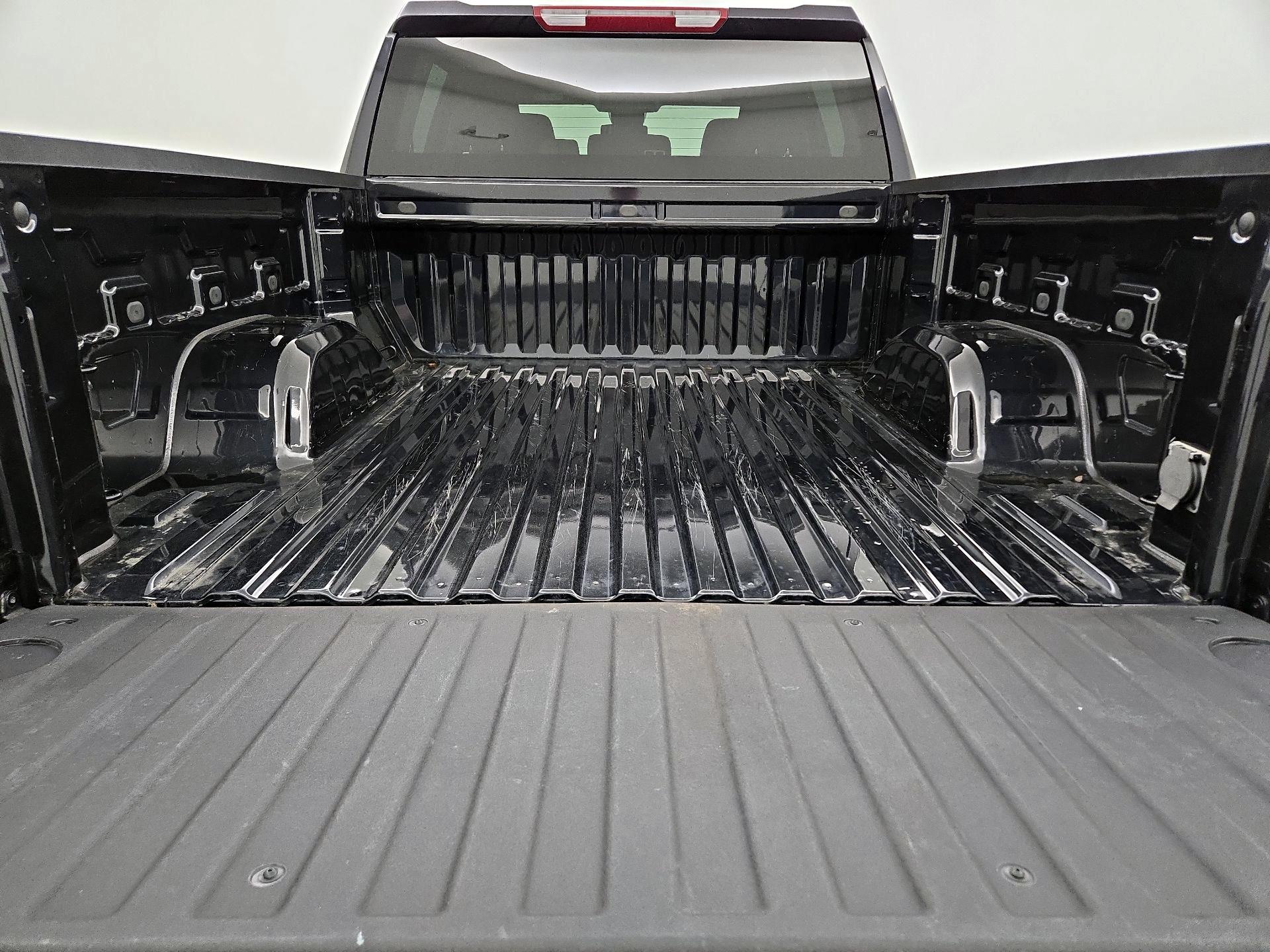 Thumbnail: 2022 Chevrolet Silverado 1500 - 20