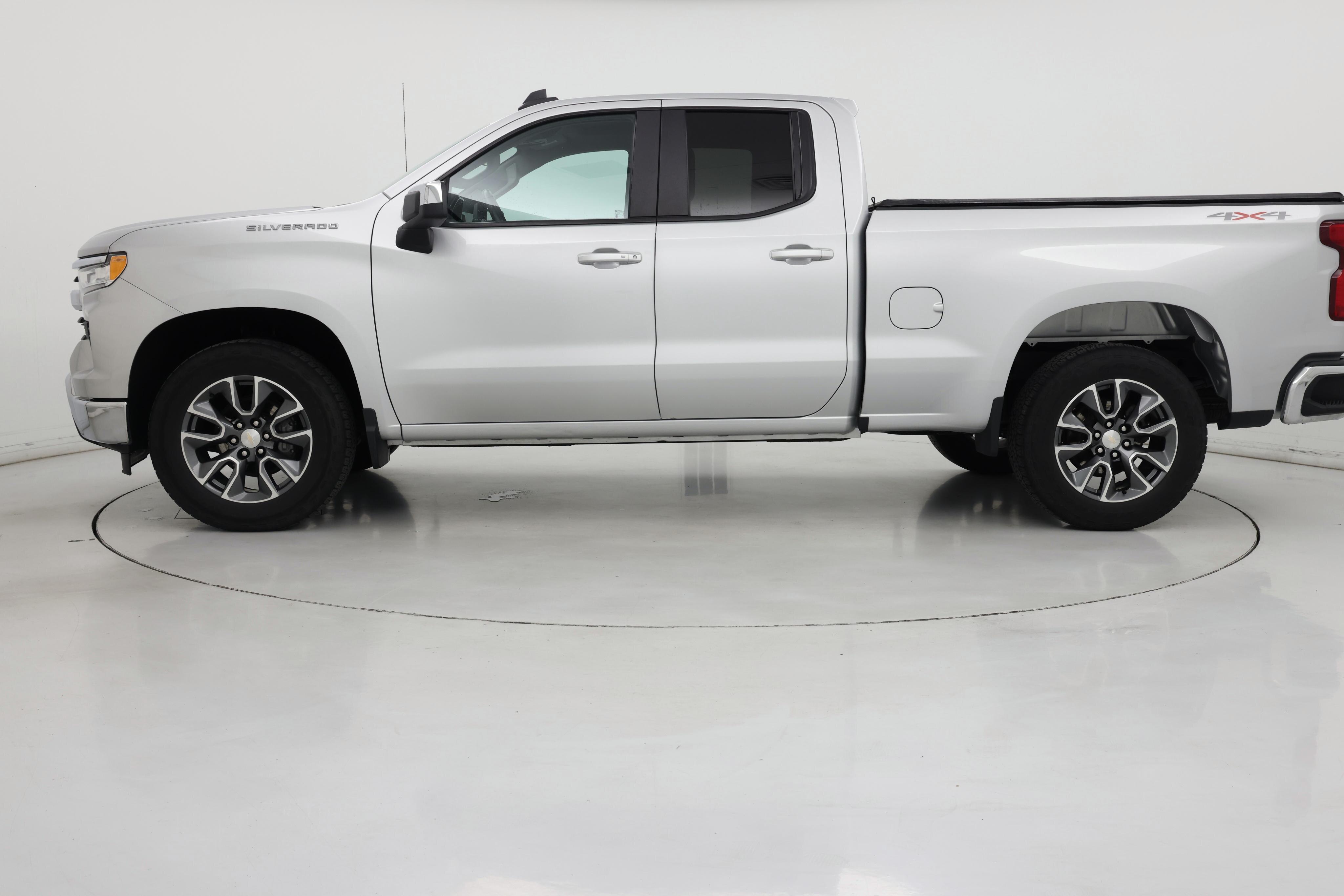 Thumbnail: 2022 Chevrolet Silverado 1500 - 3