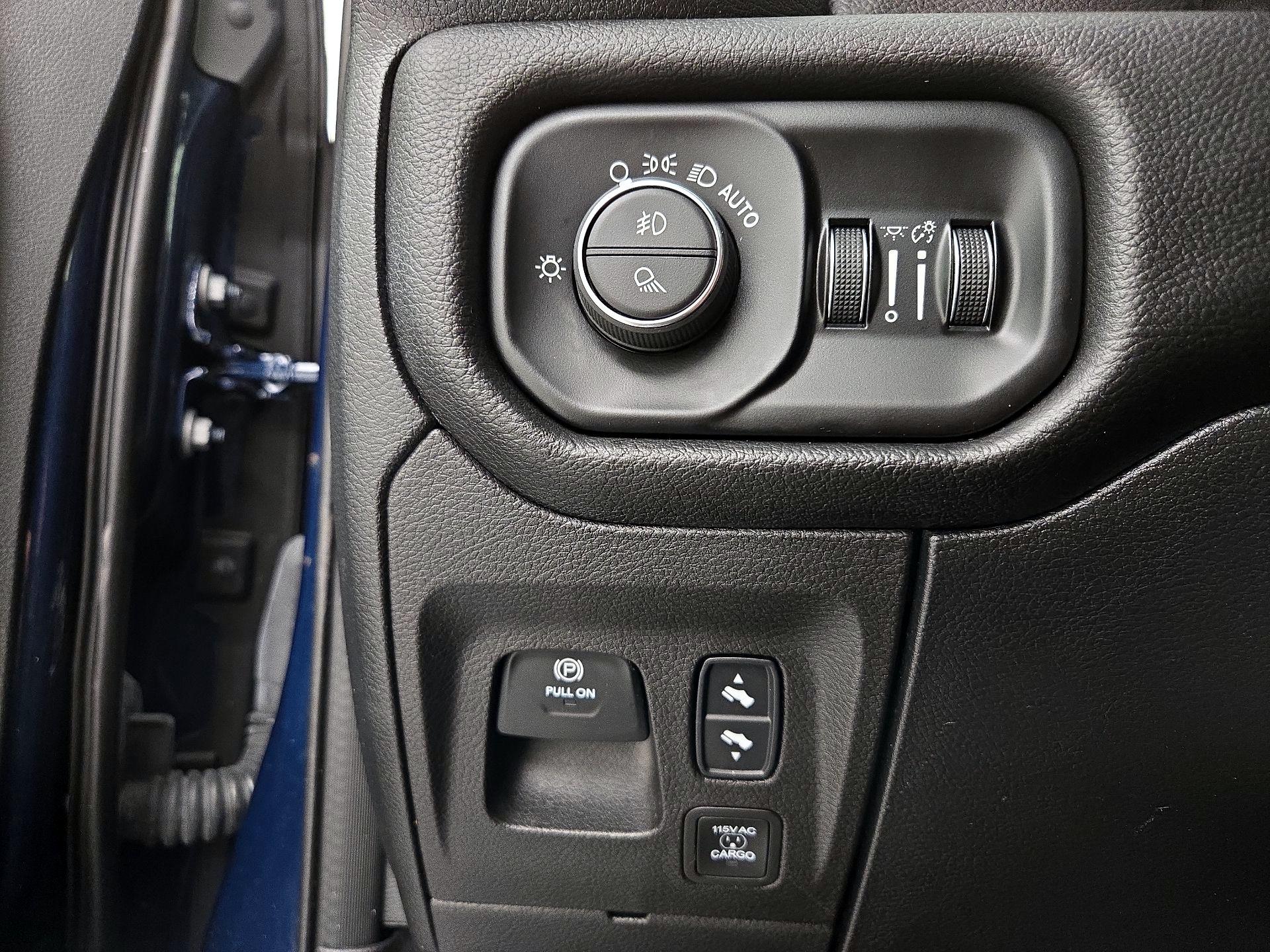 Thumbnail: 2022 RAM 1500 - 13