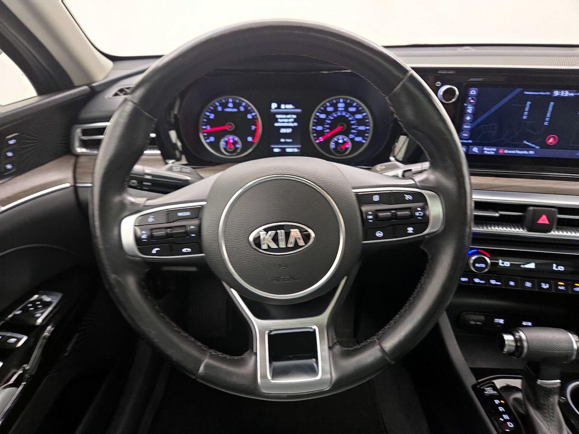 Thumbnail: 2021 Kia K5 - 10