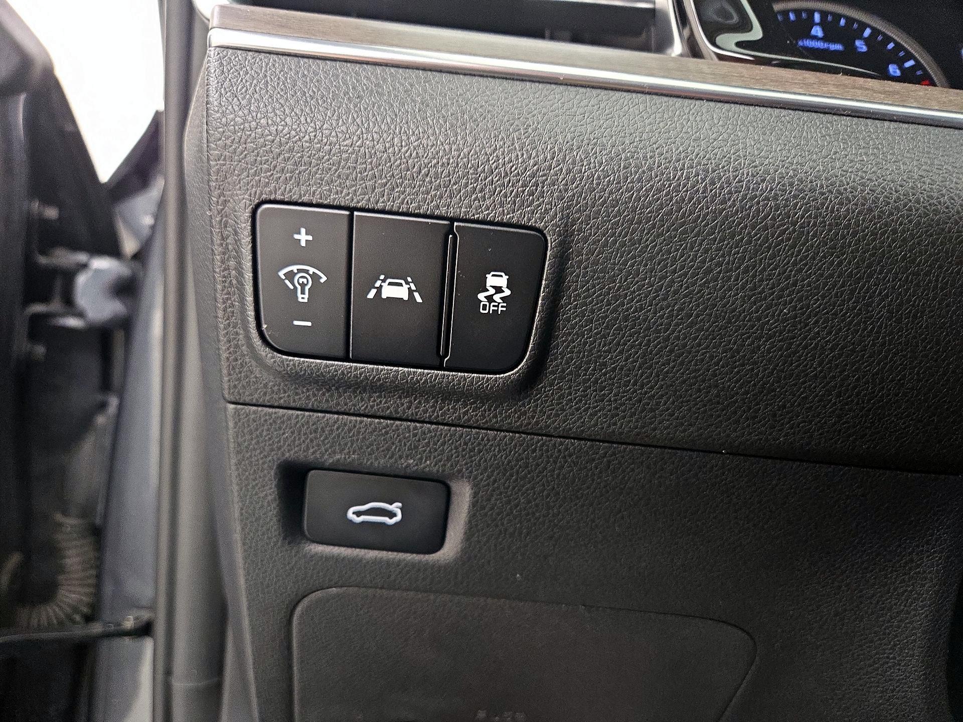 Thumbnail: 2021 Kia K5 - 13