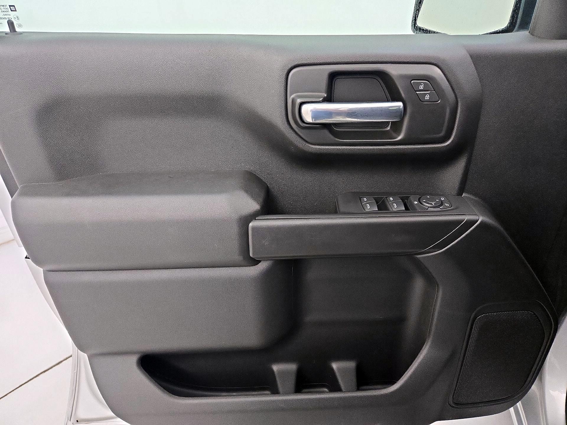 Thumbnail: 2022 Chevrolet Silverado 1500 - 12