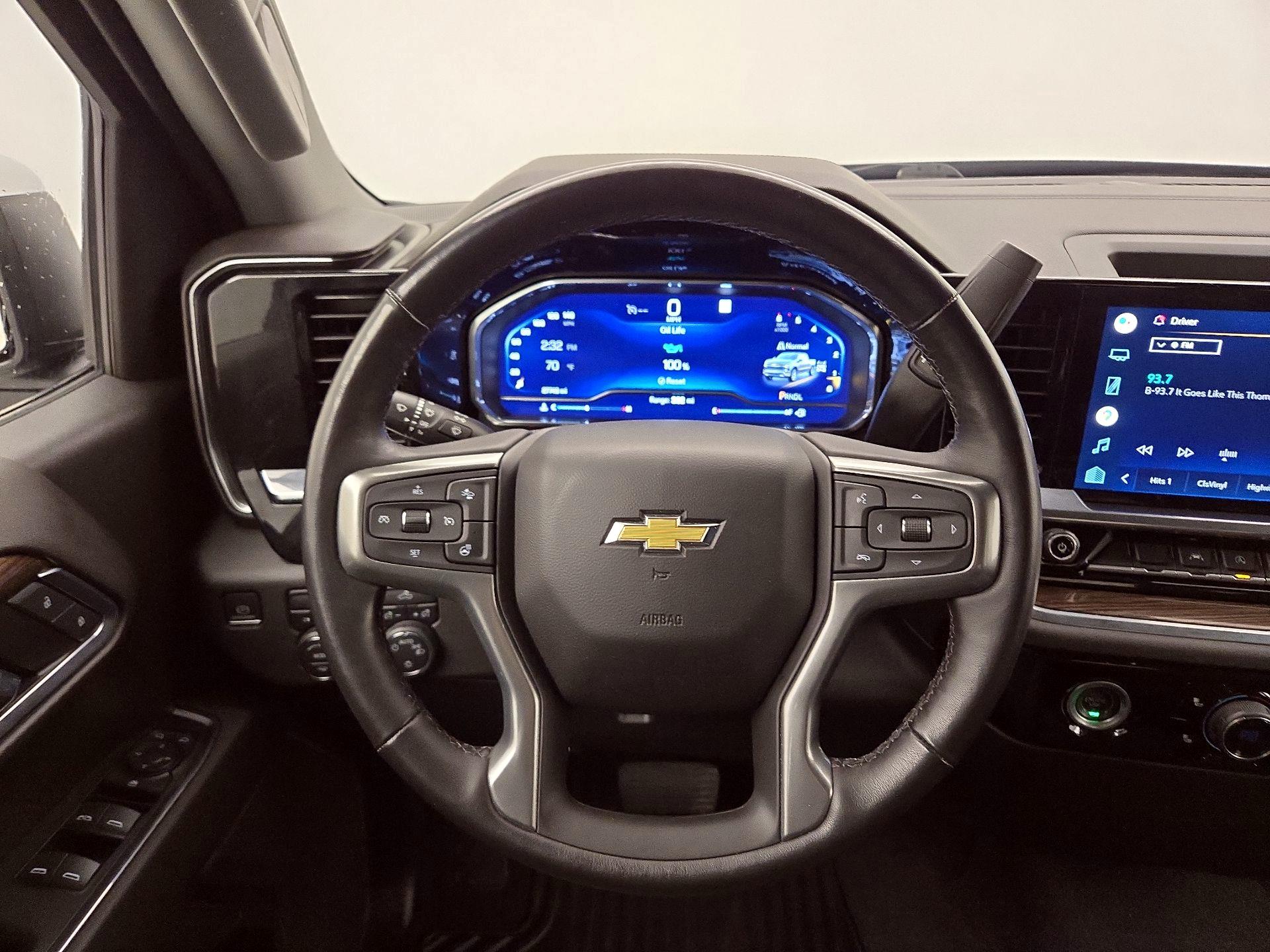Thumbnail: 2022 Chevrolet Silverado 1500 - 10