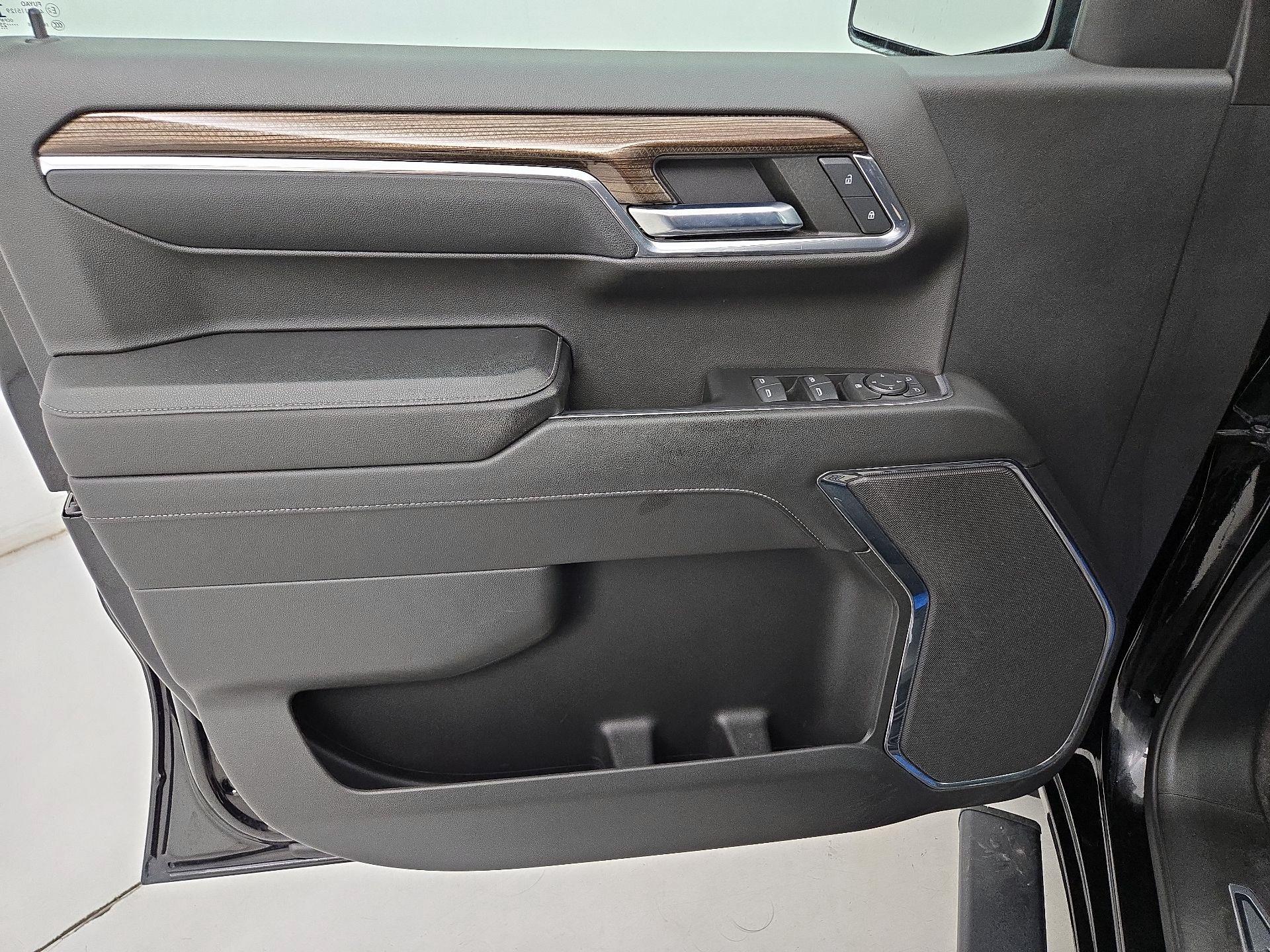 Thumbnail: 2023 Chevrolet Silverado 1500 - 12