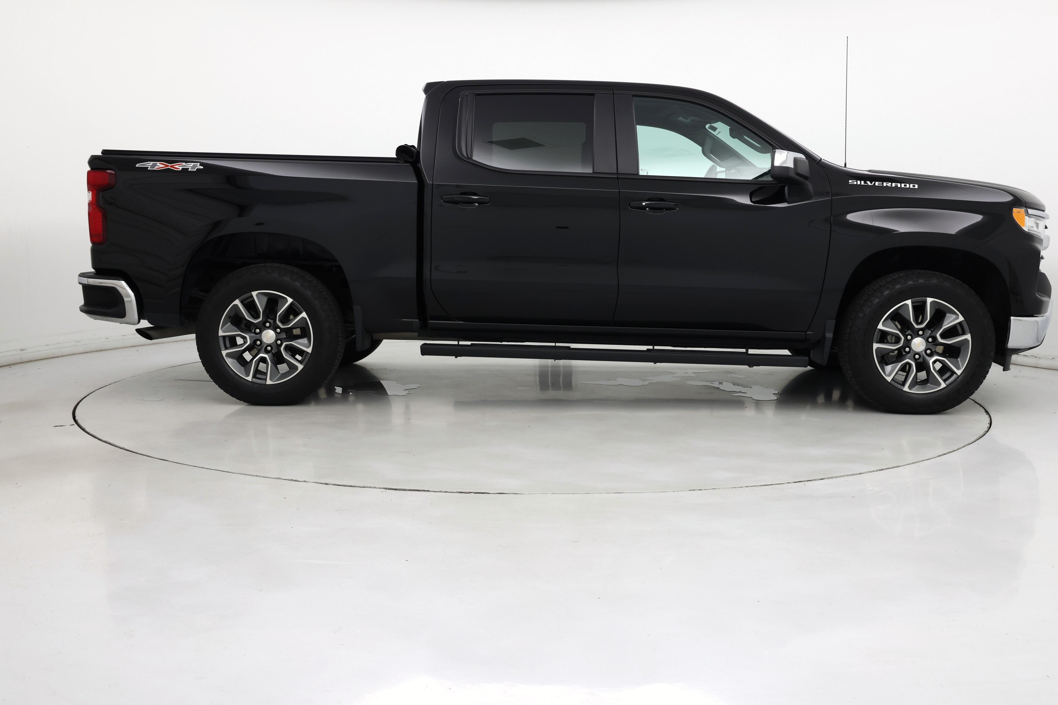 Thumbnail: 2023 Chevrolet Silverado 1500 - 7