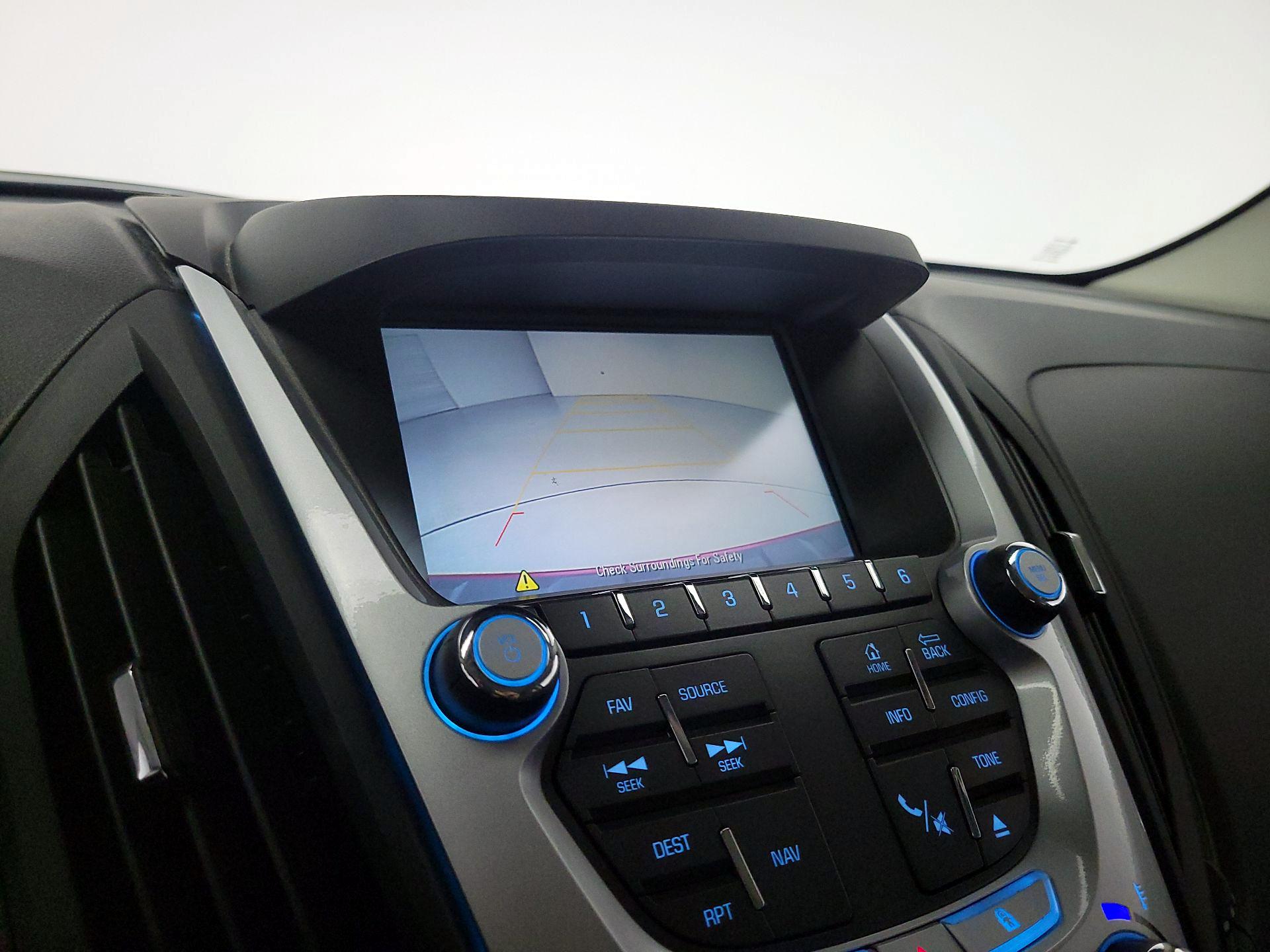 Thumbnail: 2015 Chevrolet Equinox - 14
