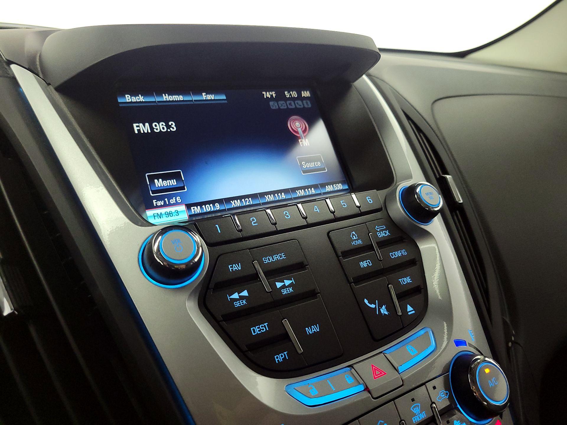 Thumbnail: 2015 Chevrolet Equinox - 15