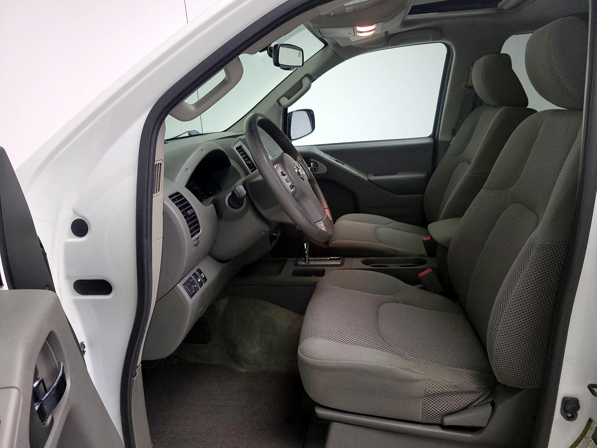 Thumbnail: 2016 Nissan Frontier - 11