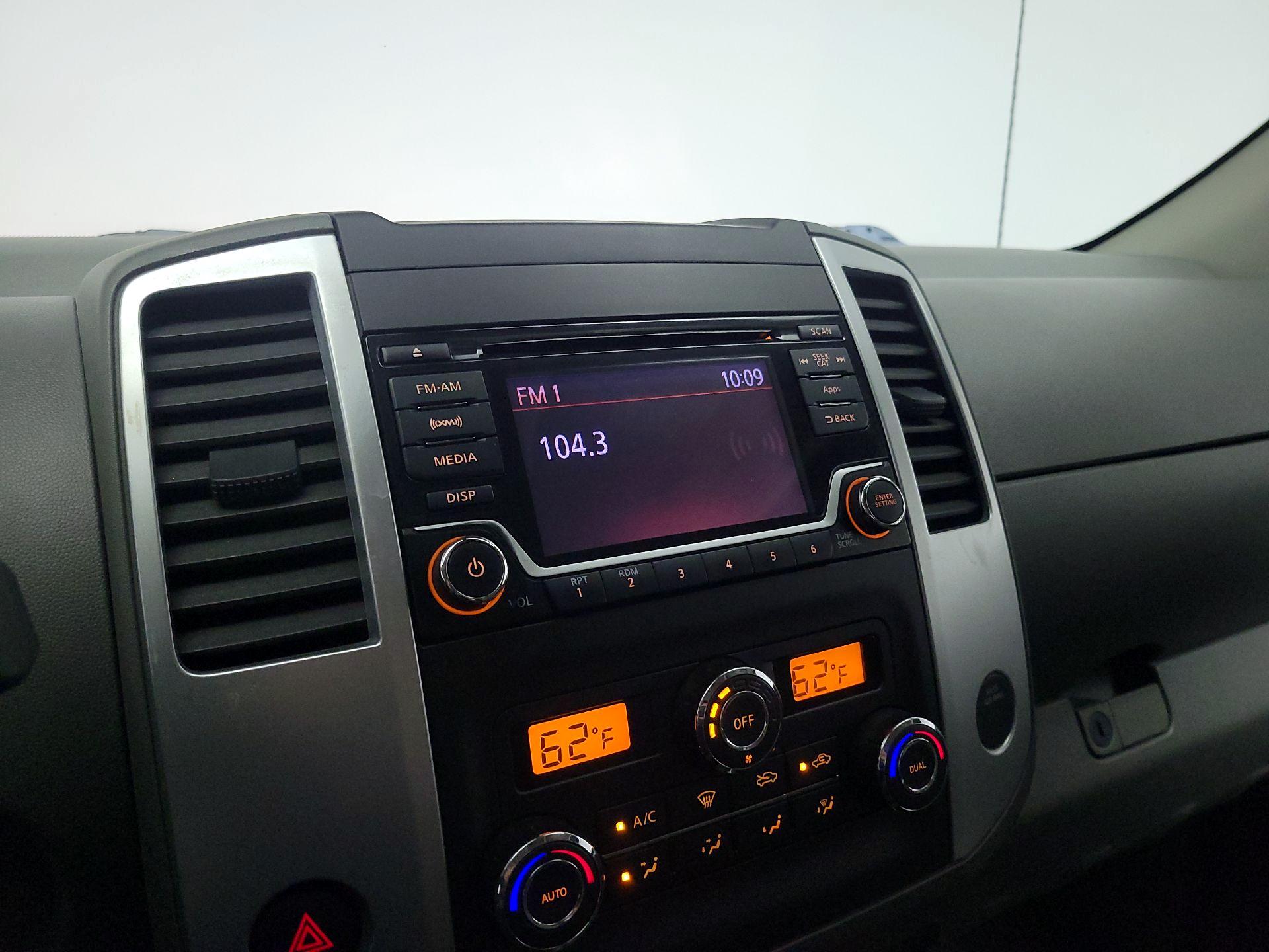 Thumbnail: 2016 Nissan Frontier - 15