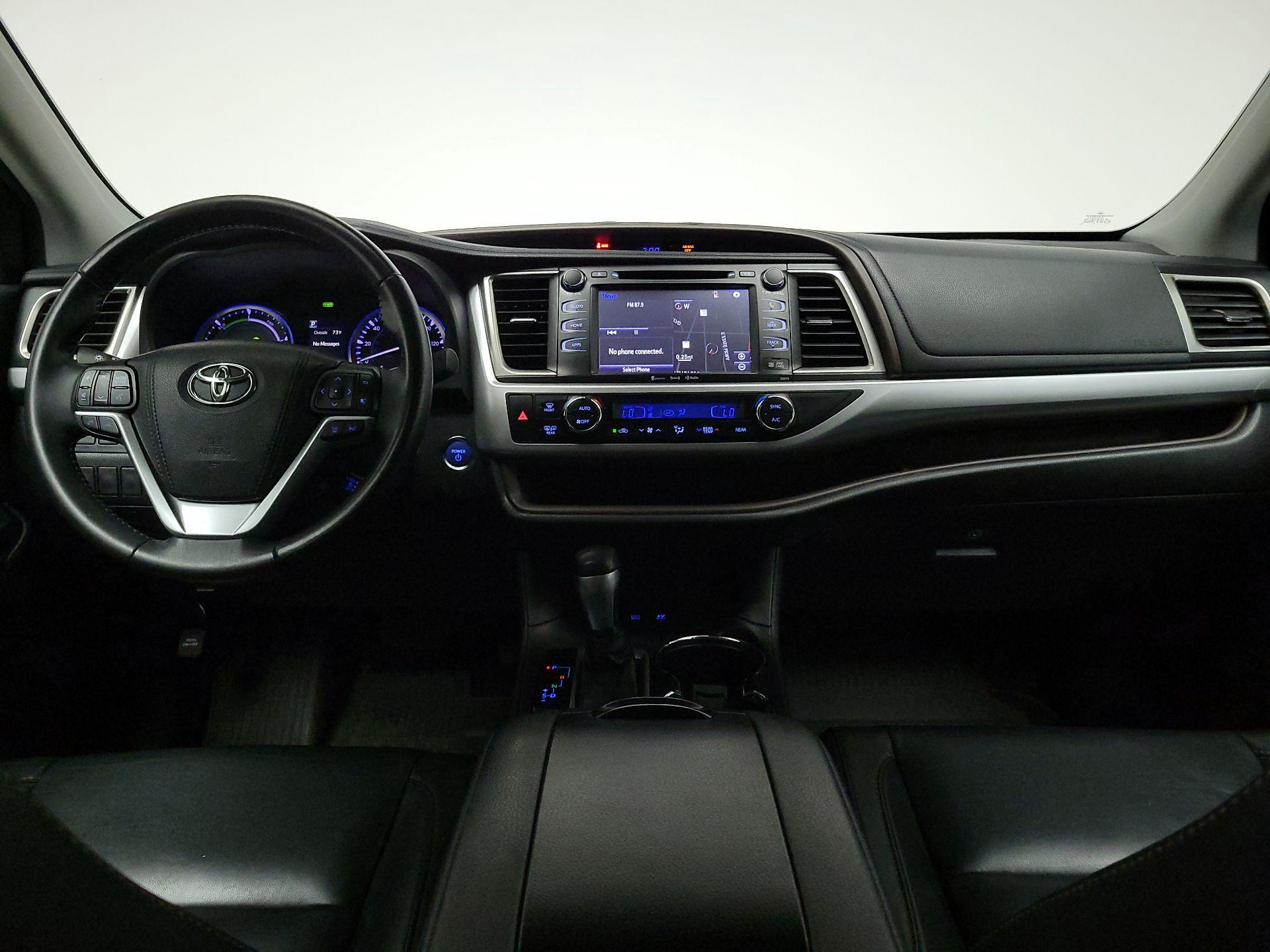 Thumbnail: 2018 Toyota Highlander - 9