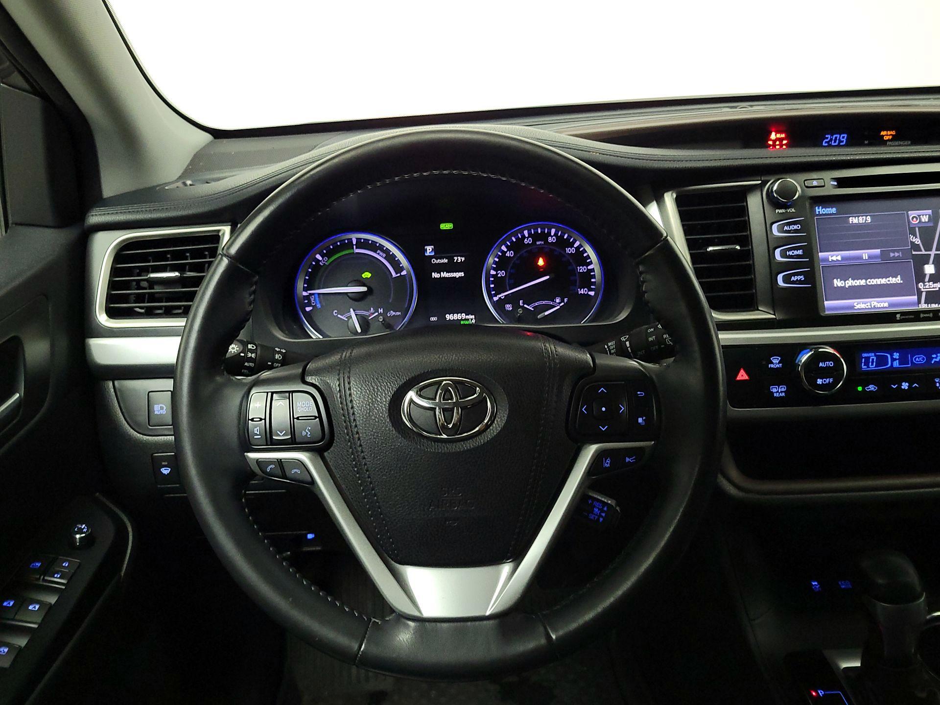 Thumbnail: 2018 Toyota Highlander - 10