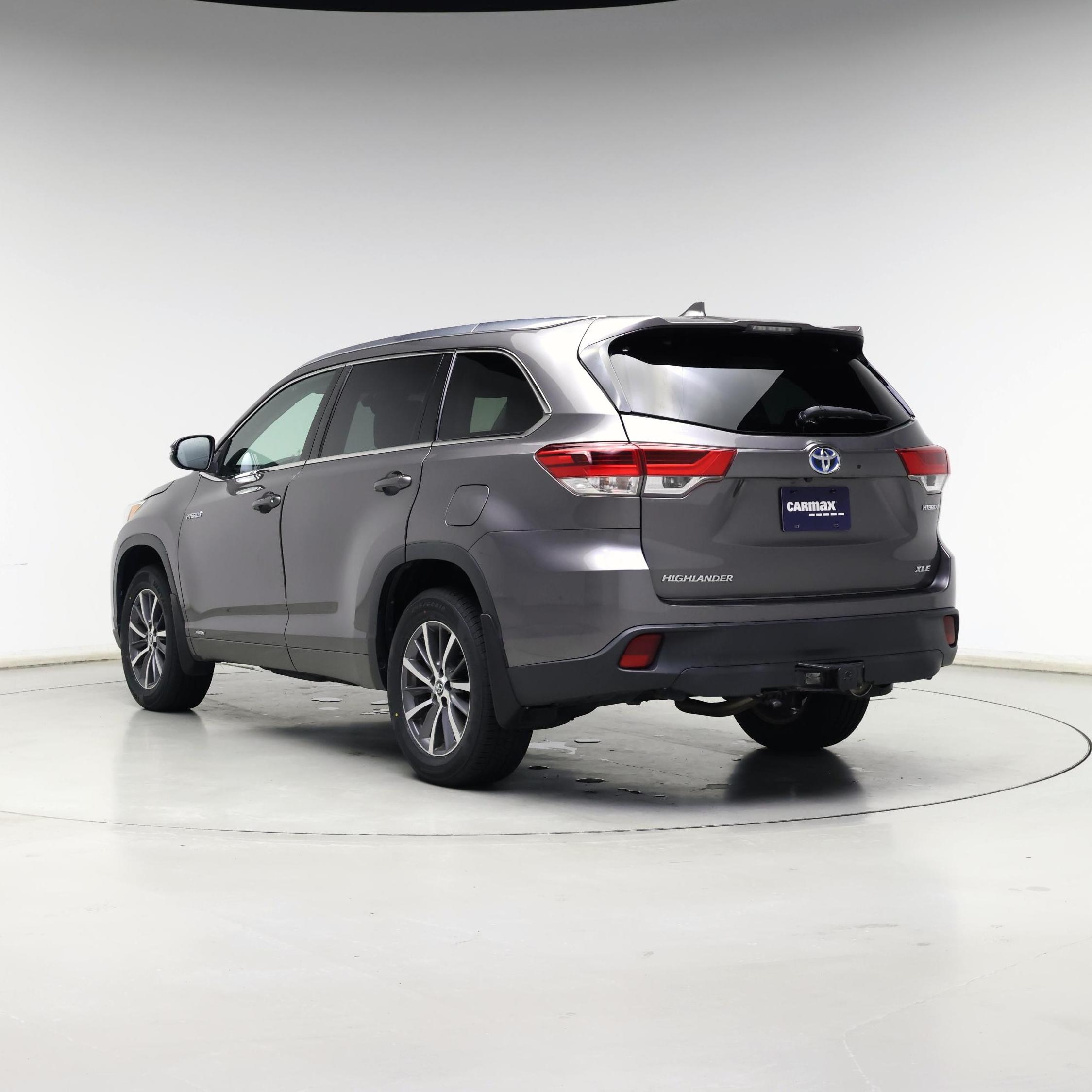 Thumbnail: 2018 Toyota Highlander - 2