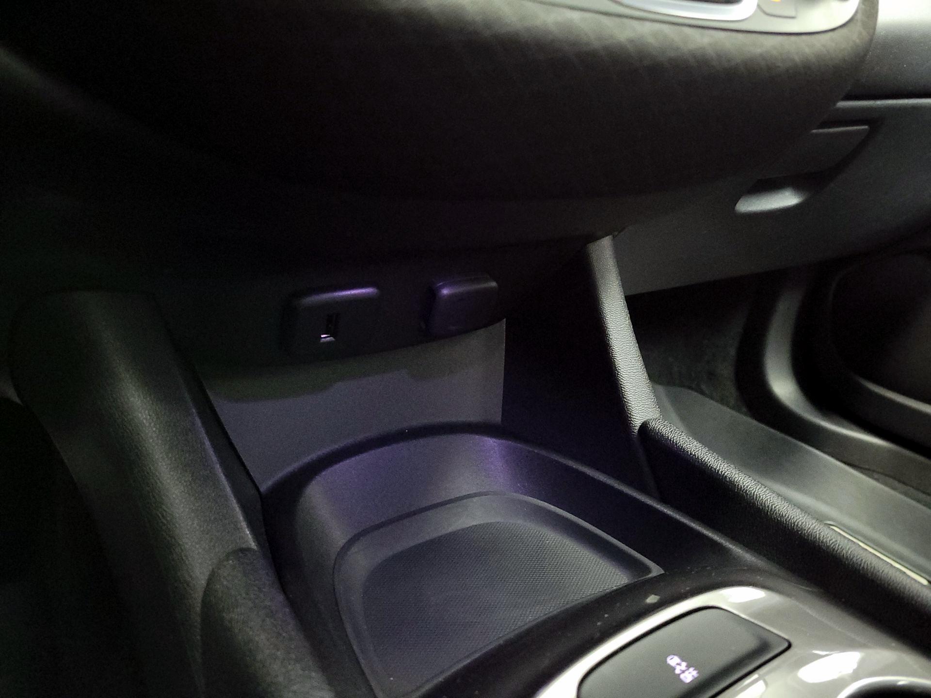 Thumbnail: 2016 Chevrolet Malibu - 18