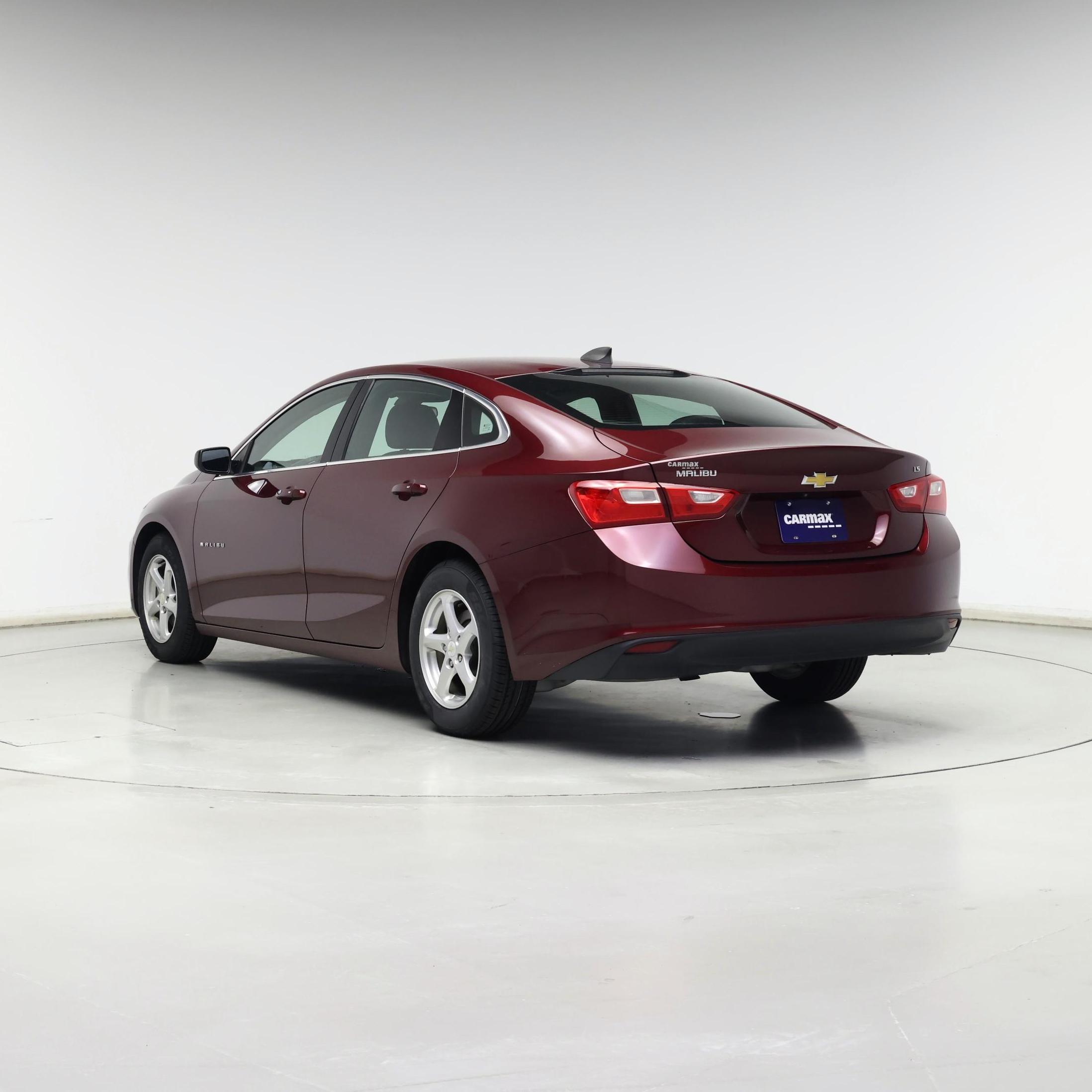 Thumbnail: 2016 Chevrolet Malibu - 2