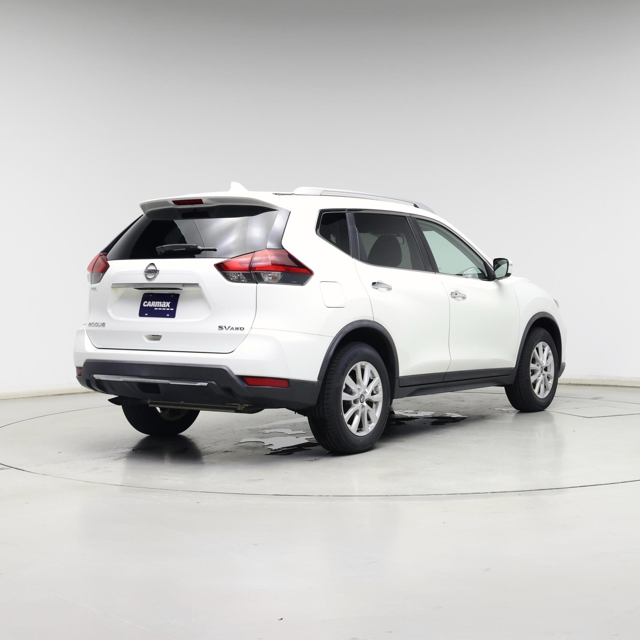 Thumbnail: 2018 Nissan Rogue - 8