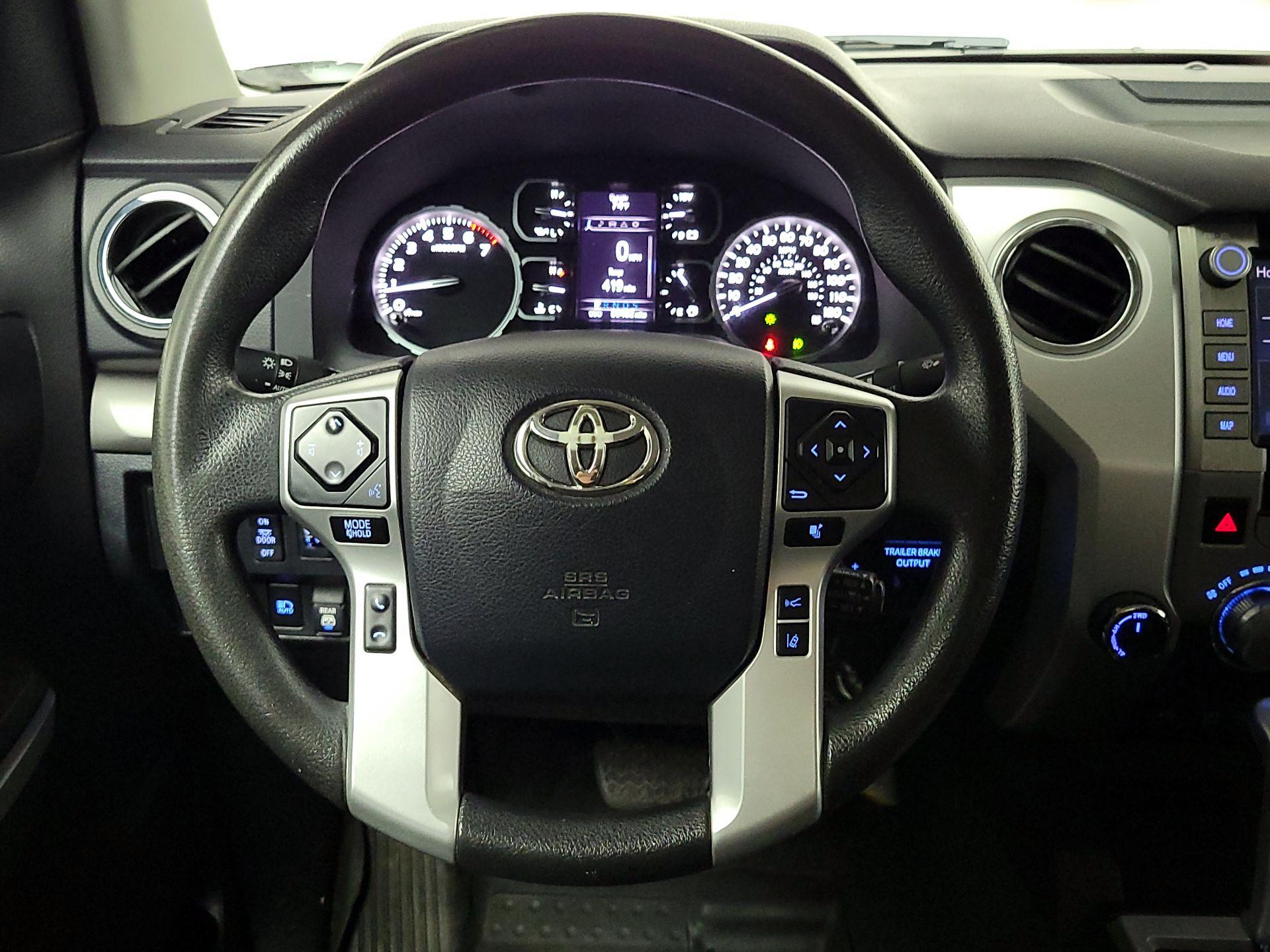 Thumbnail: 2020 Toyota Tundra - 10