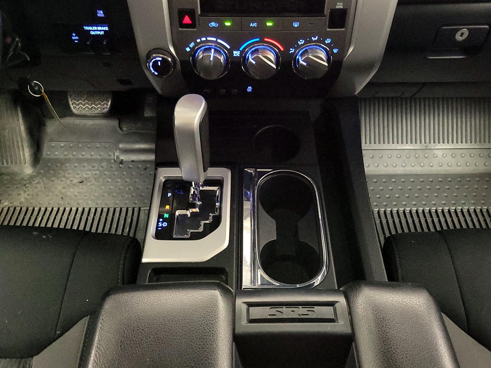 Thumbnail: 2020 Toyota Tundra - 17
