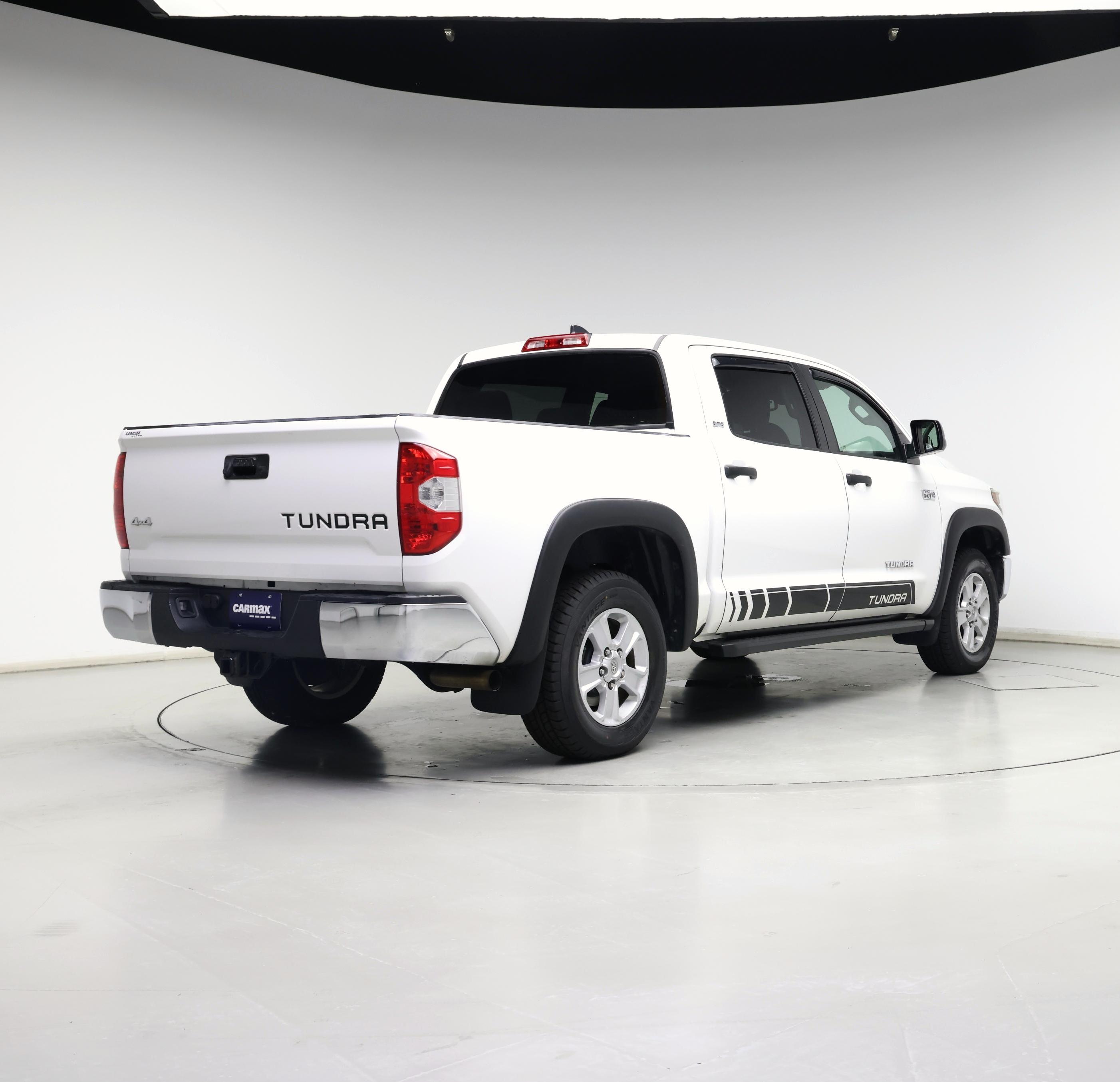 Thumbnail: 2020 Toyota Tundra - 8