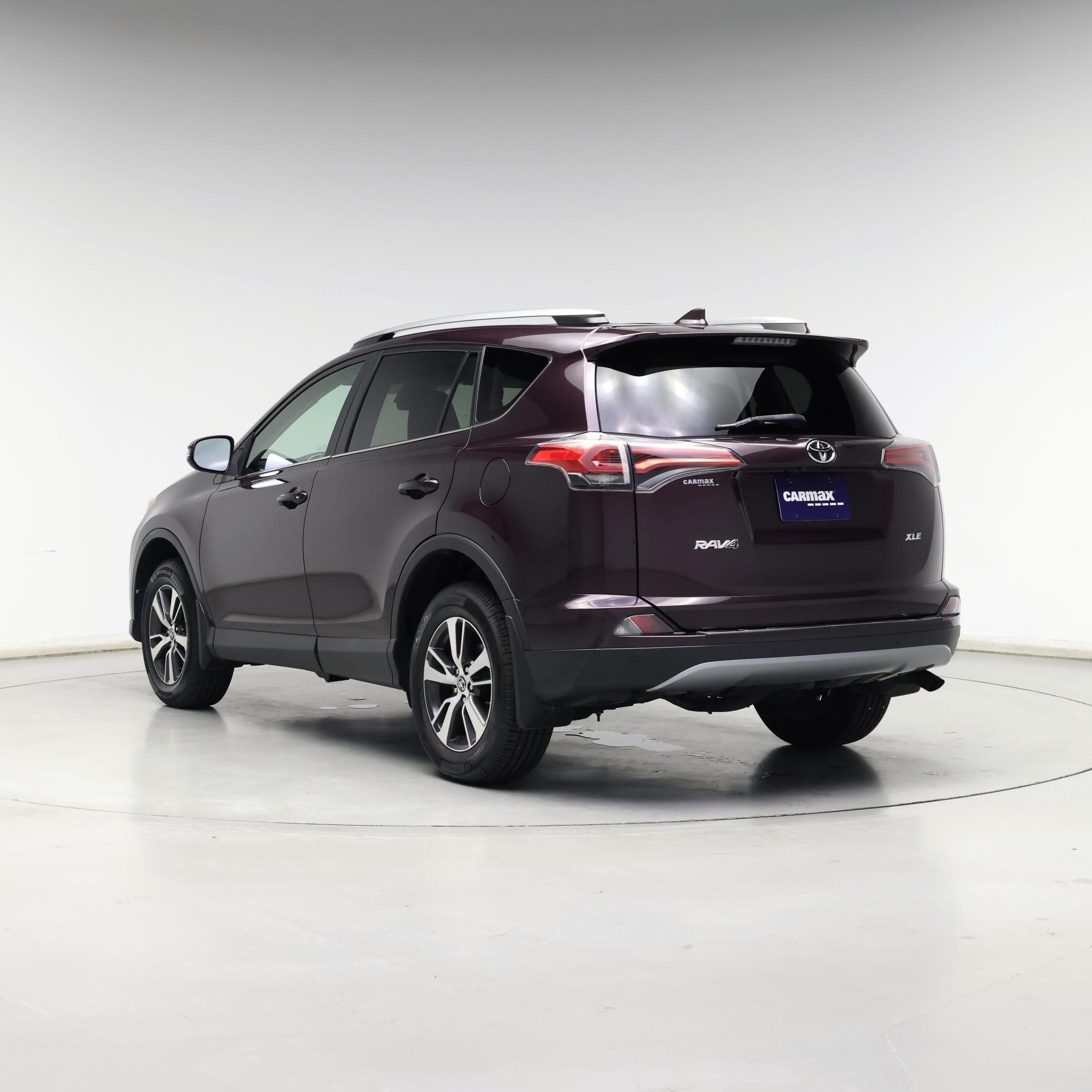 Thumbnail: 2017 Toyota RAV4 - 2