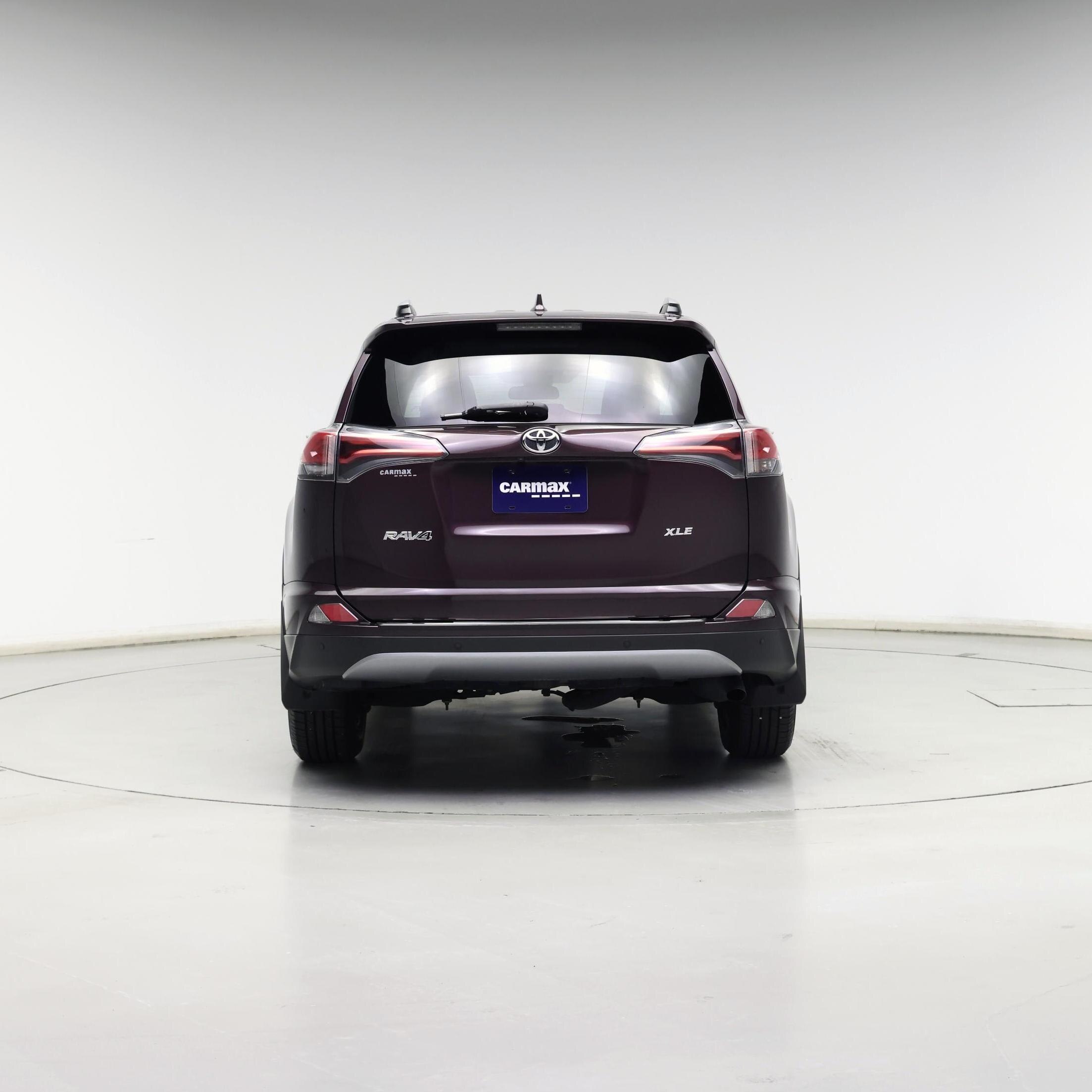 Thumbnail: 2017 Toyota RAV4 - 6