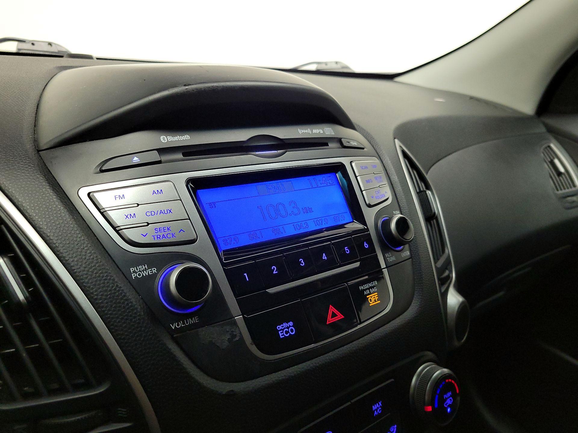 Thumbnail: 2013 Hyundai Tucson - 14