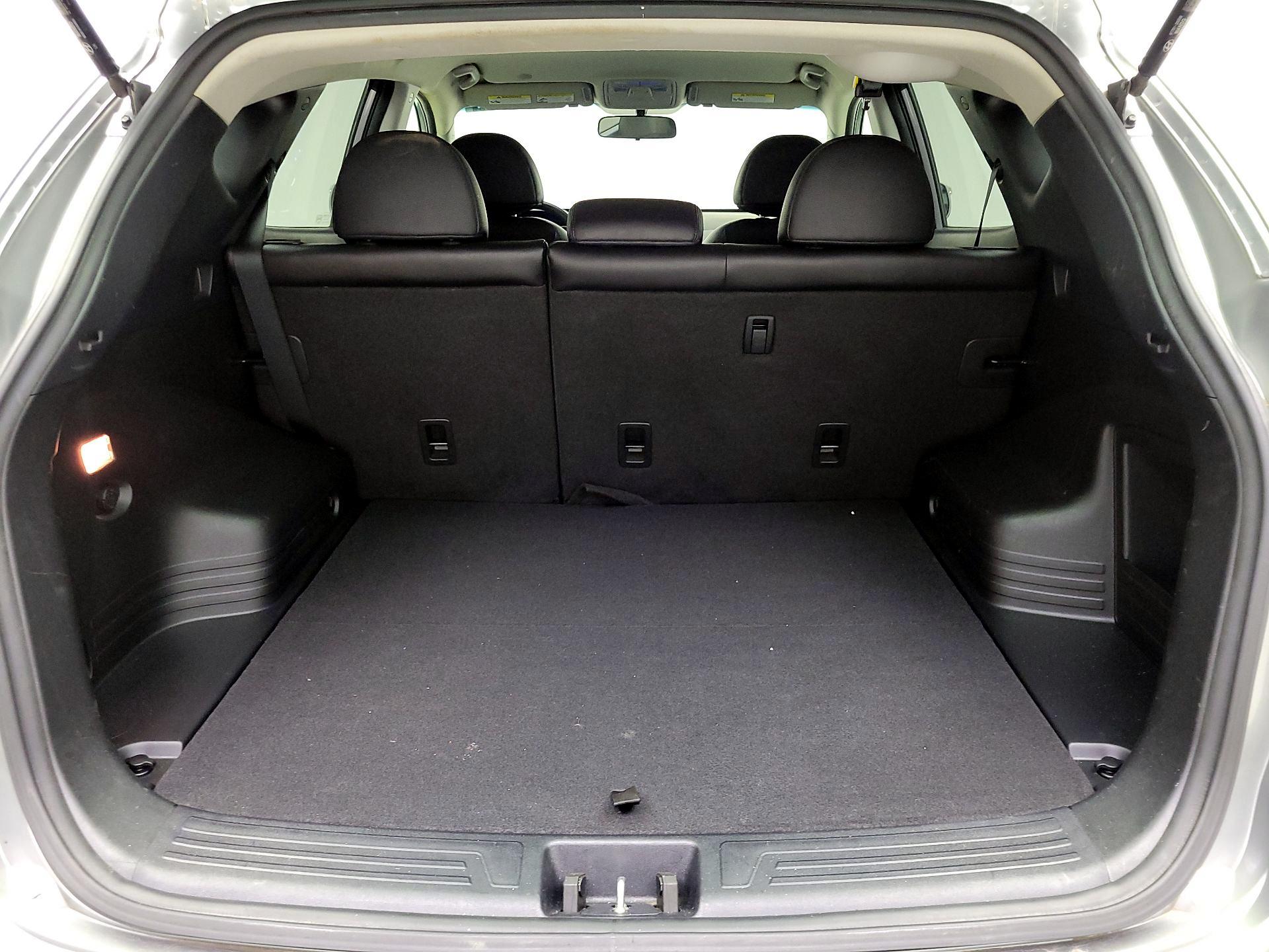 Thumbnail: 2013 Hyundai Tucson - 19