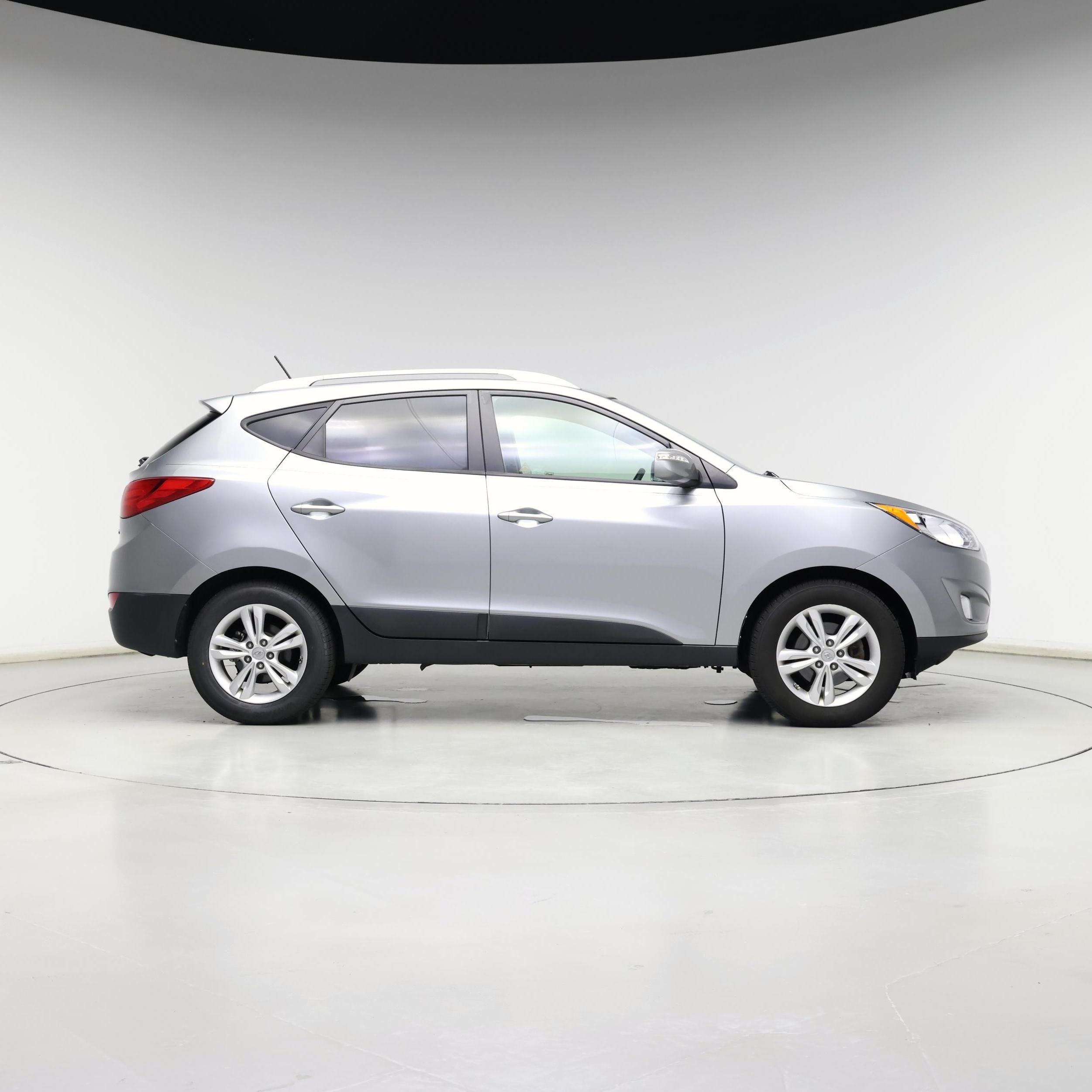 Thumbnail: 2013 Hyundai Tucson - 7