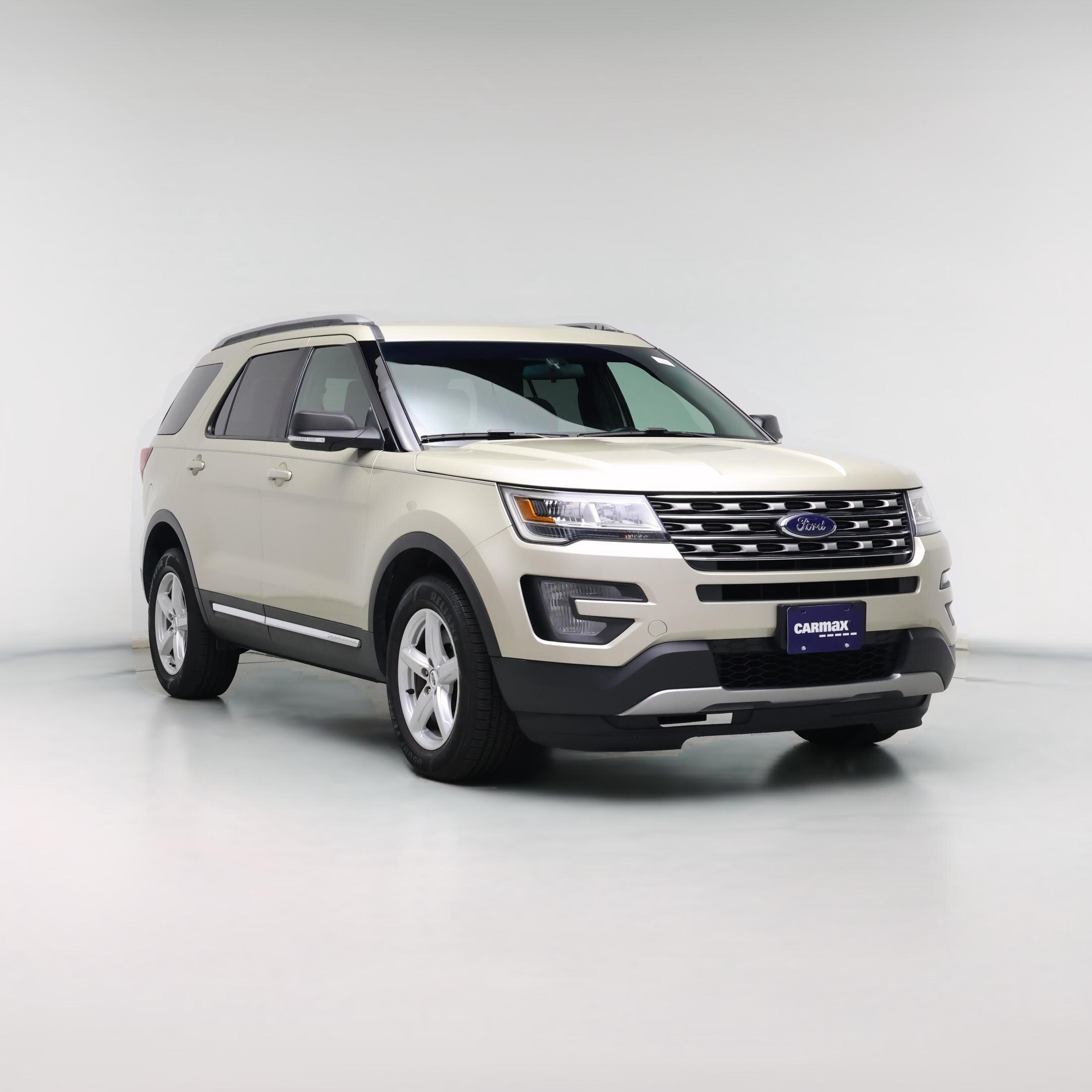 Thumbnail: 2017 Ford Explorer - 1