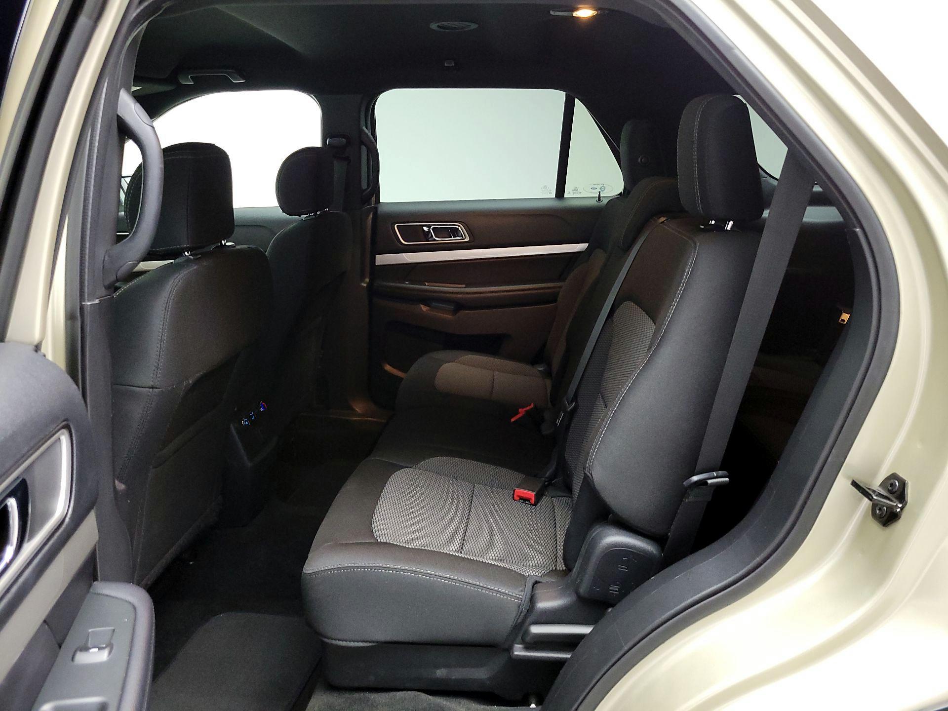 Thumbnail: 2017 Ford Explorer - 19