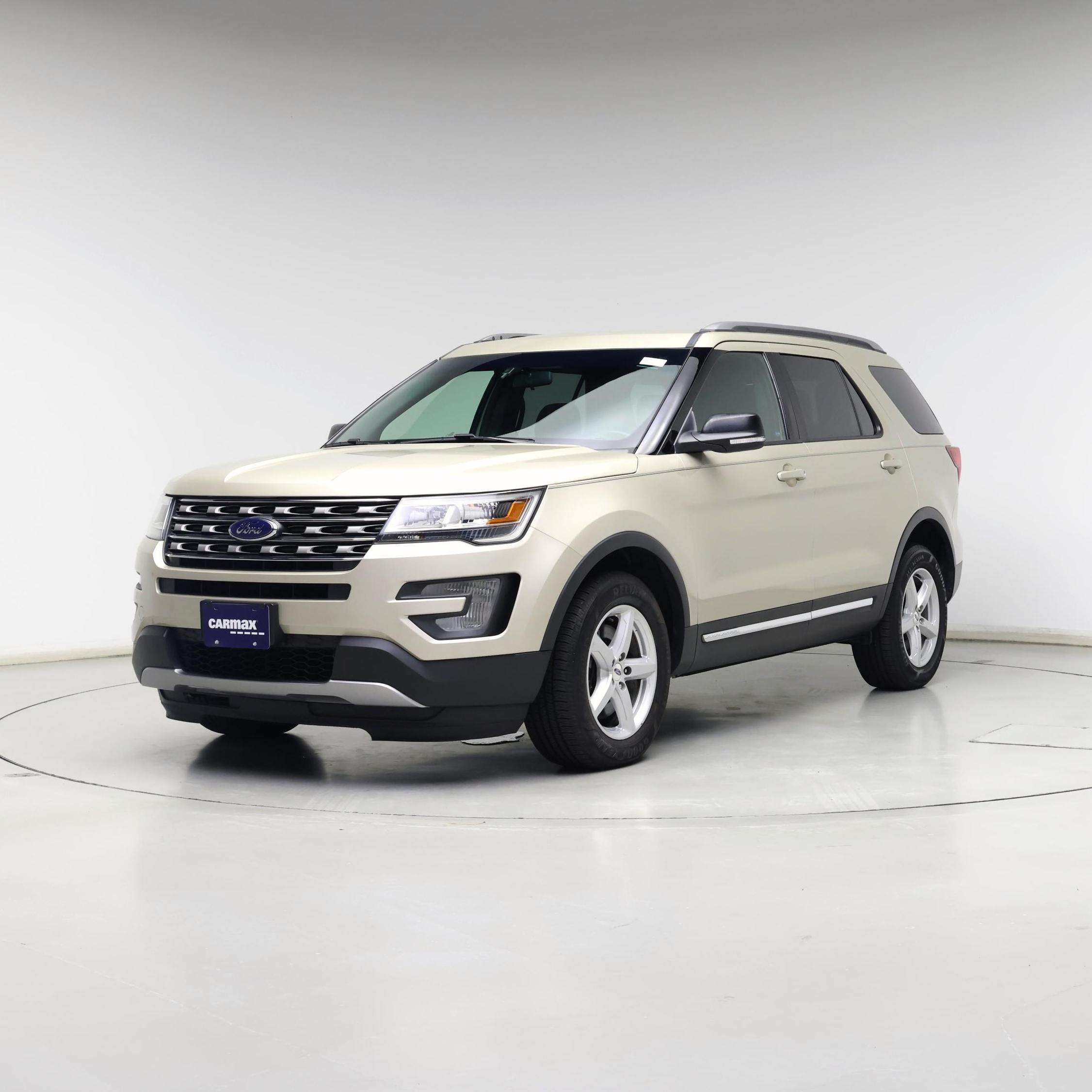 Thumbnail: 2017 Ford Explorer - 4