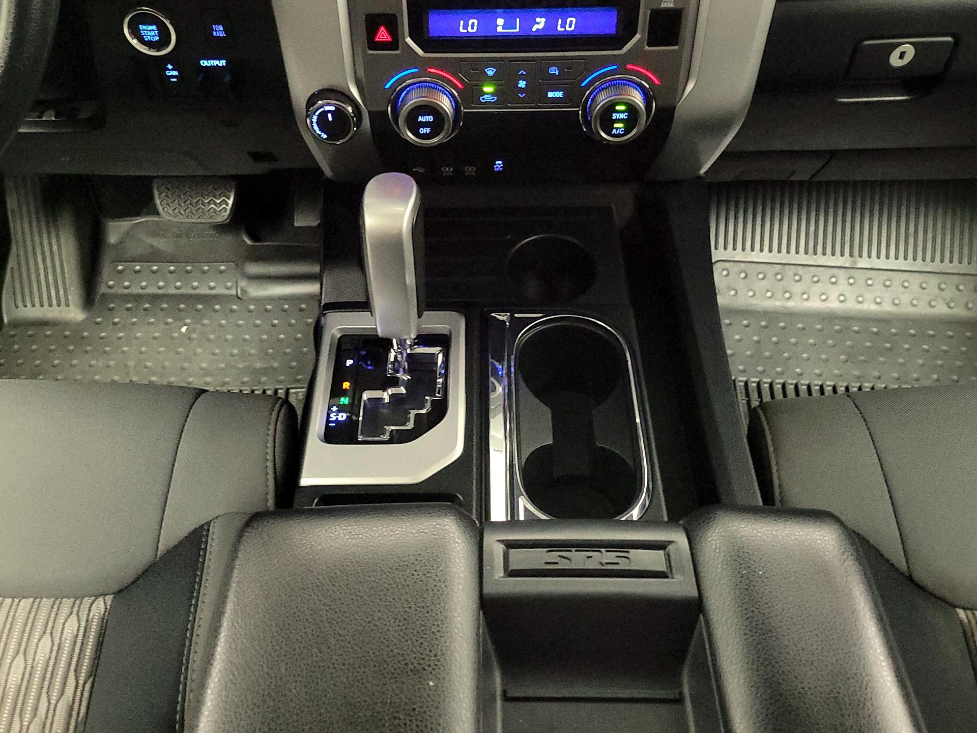 Thumbnail: 2020 Toyota Tundra - 18