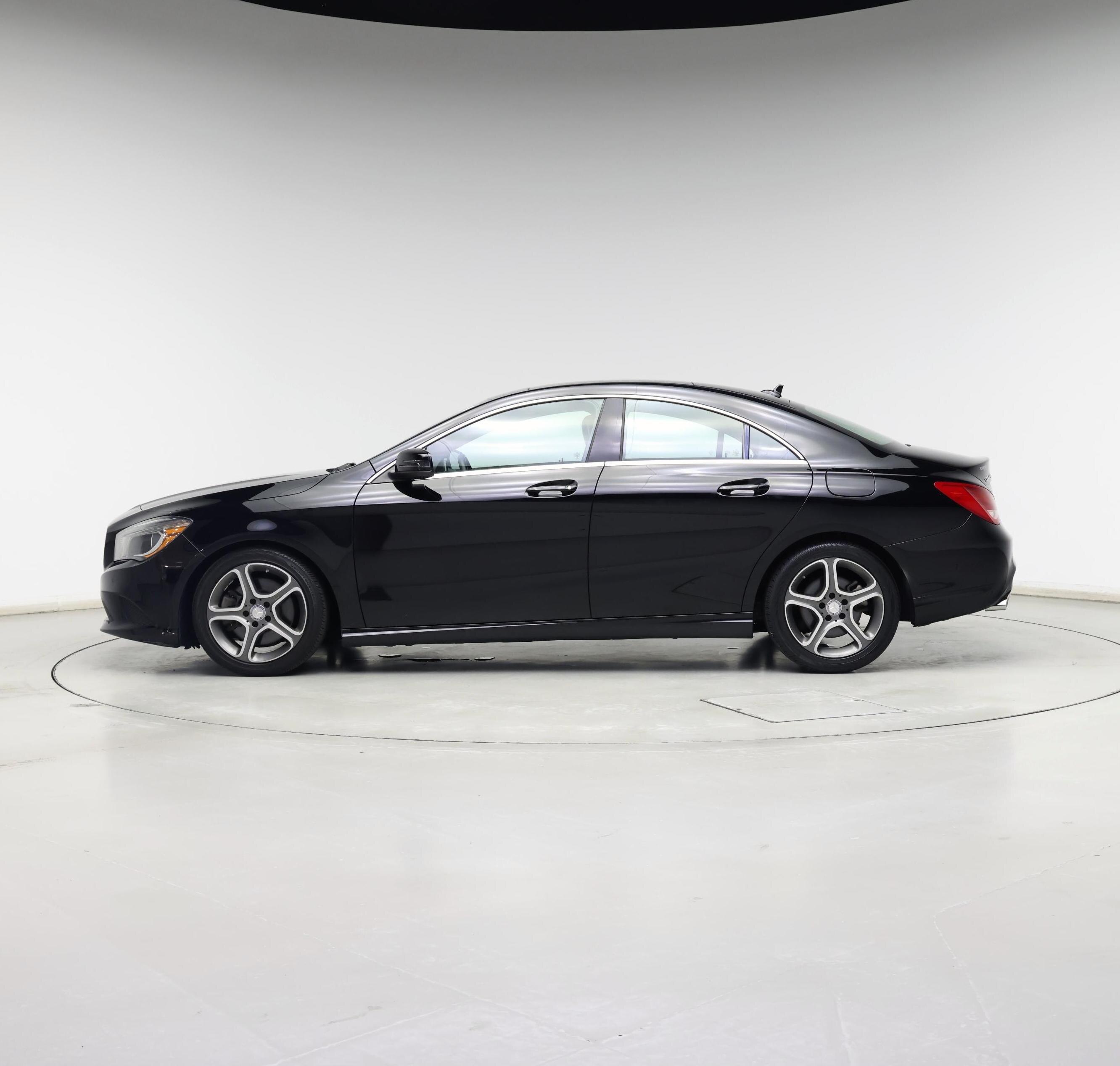 Thumbnail: 2014 Mercedes-Benz CLA - 3