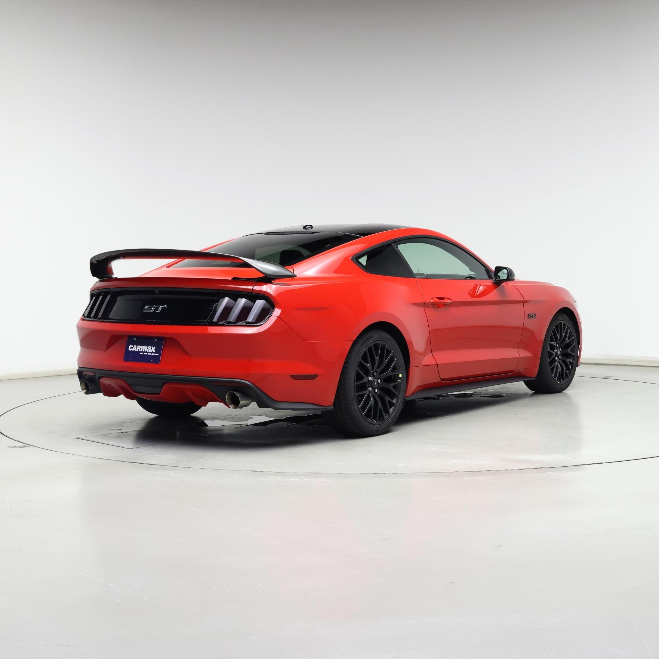 Thumbnail: 2015 Ford Mustang - 8