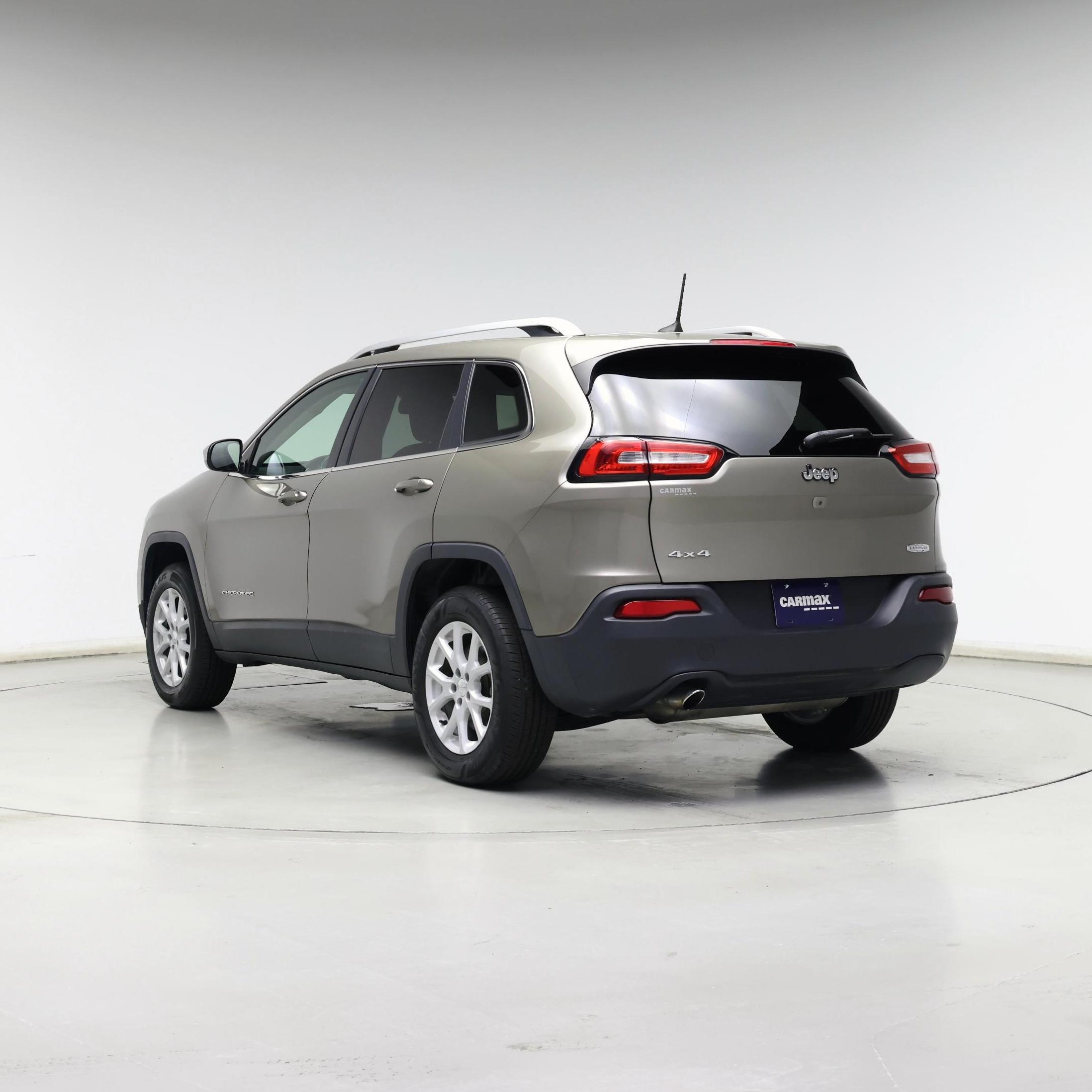 Thumbnail: 2017 Jeep Cherokee - 2