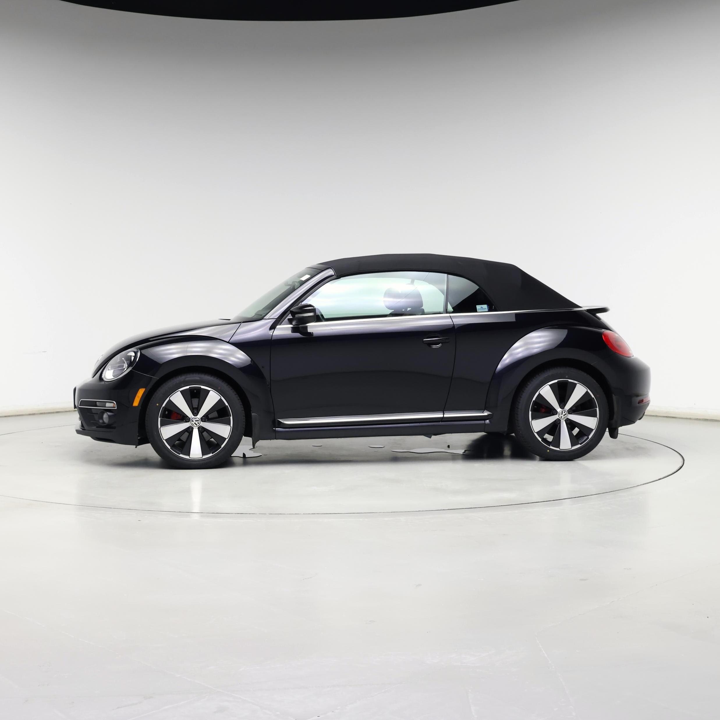 Thumbnail: 2013 Volkswagen Beetle - 3