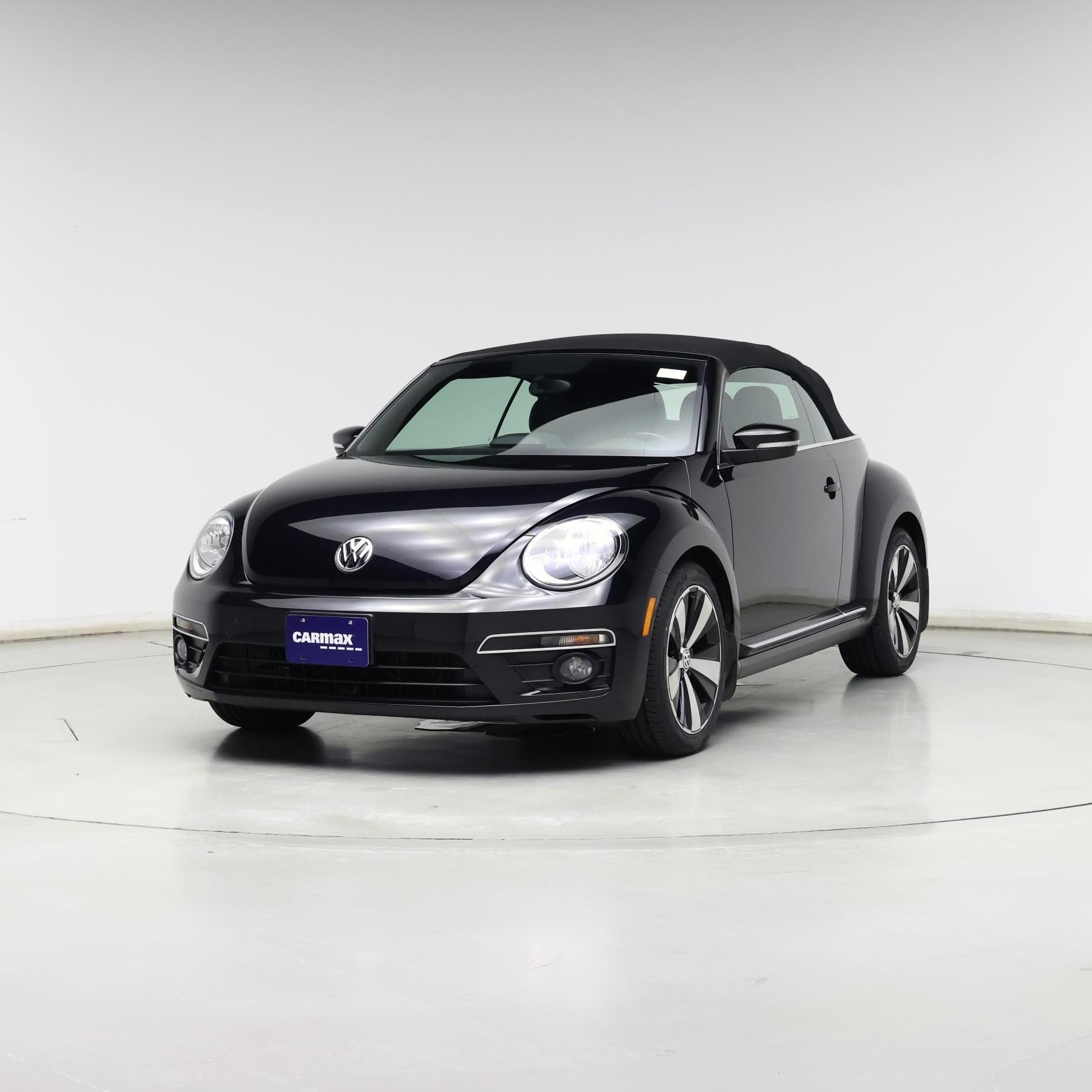 Thumbnail: 2013 Volkswagen Beetle - 4