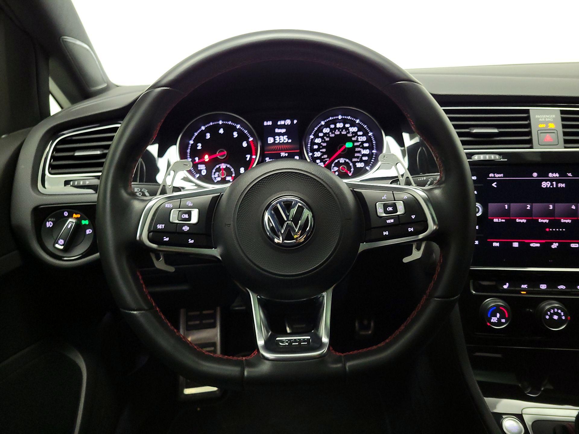 Thumbnail: 2021 Volkswagen Golf - 10