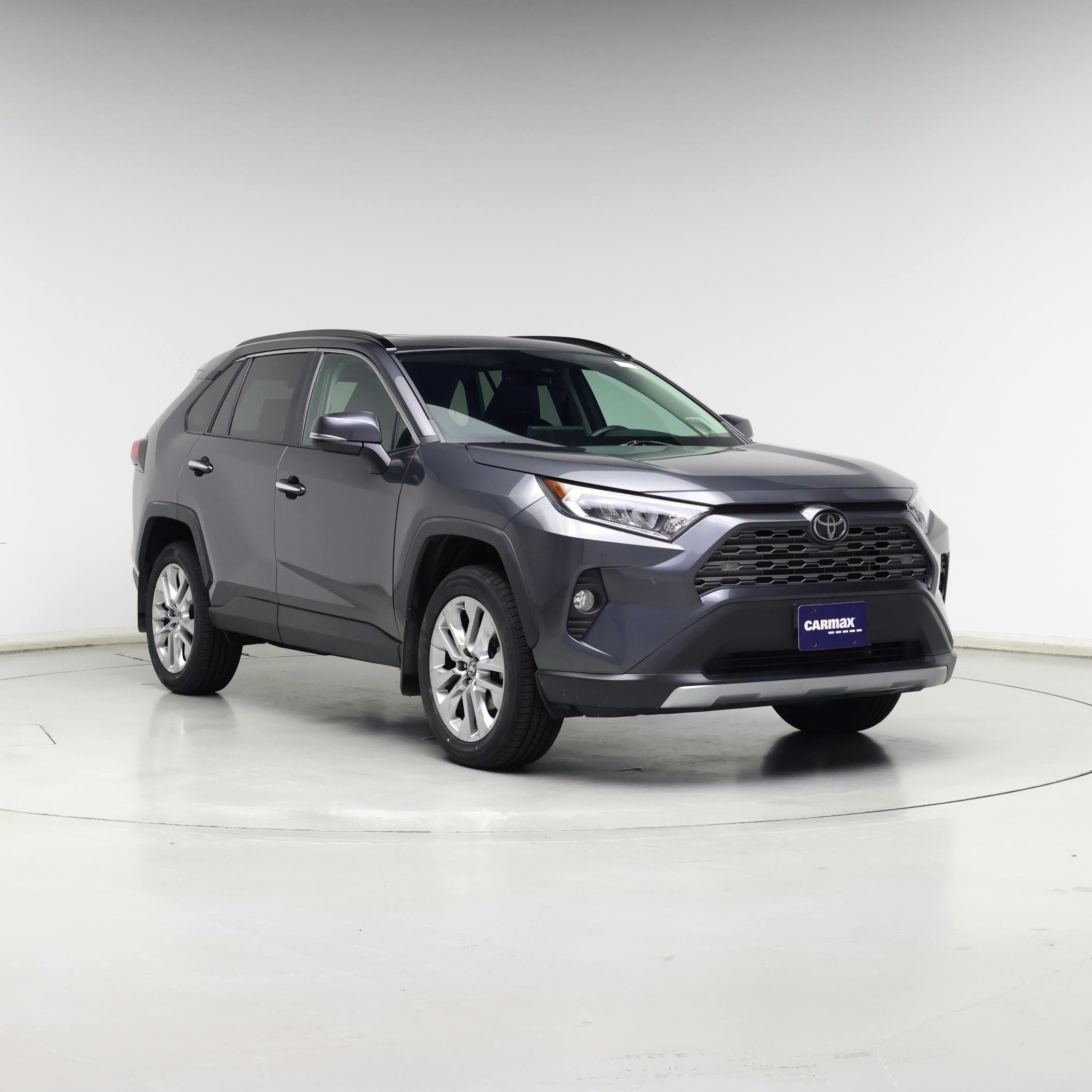 Thumbnail: 2019 Toyota RAV4 - 1