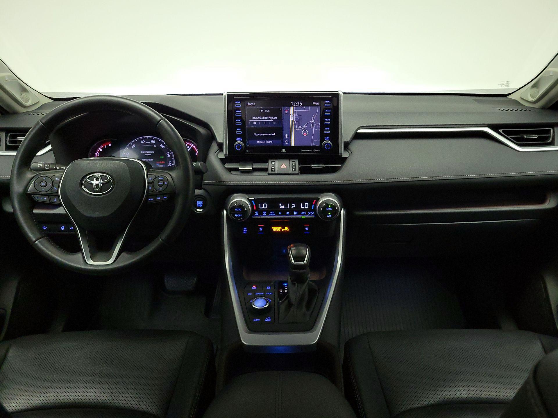 Thumbnail: 2019 Toyota RAV4 - 9