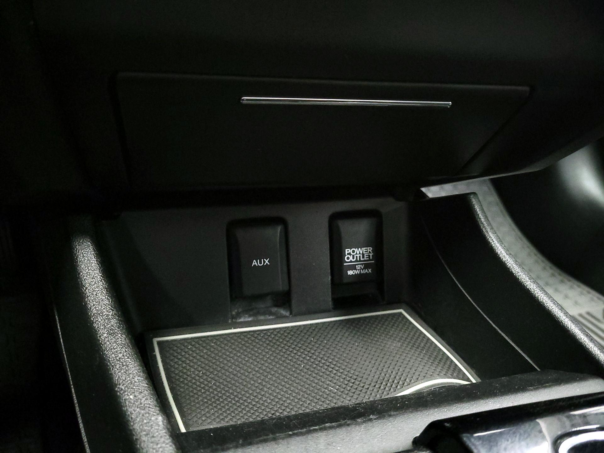 Thumbnail: 2015 Honda Civic - 18