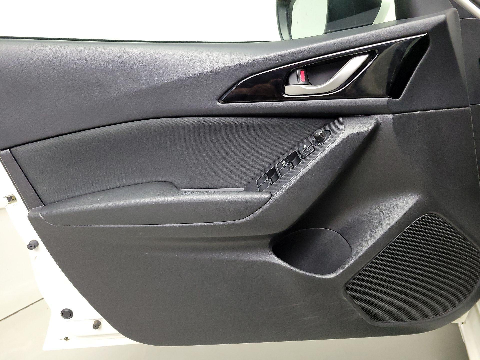 Thumbnail: 2014 Mazda Mazda3 - 12
